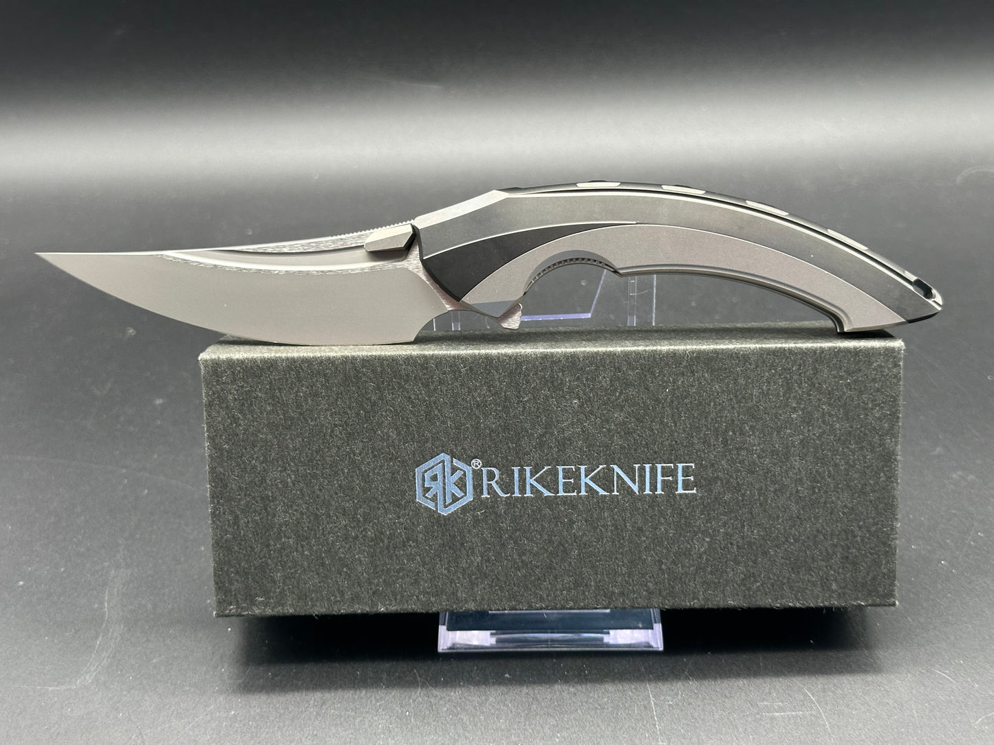 Rike Knife Lamella V1/Black DLC Ti CPM-20CV