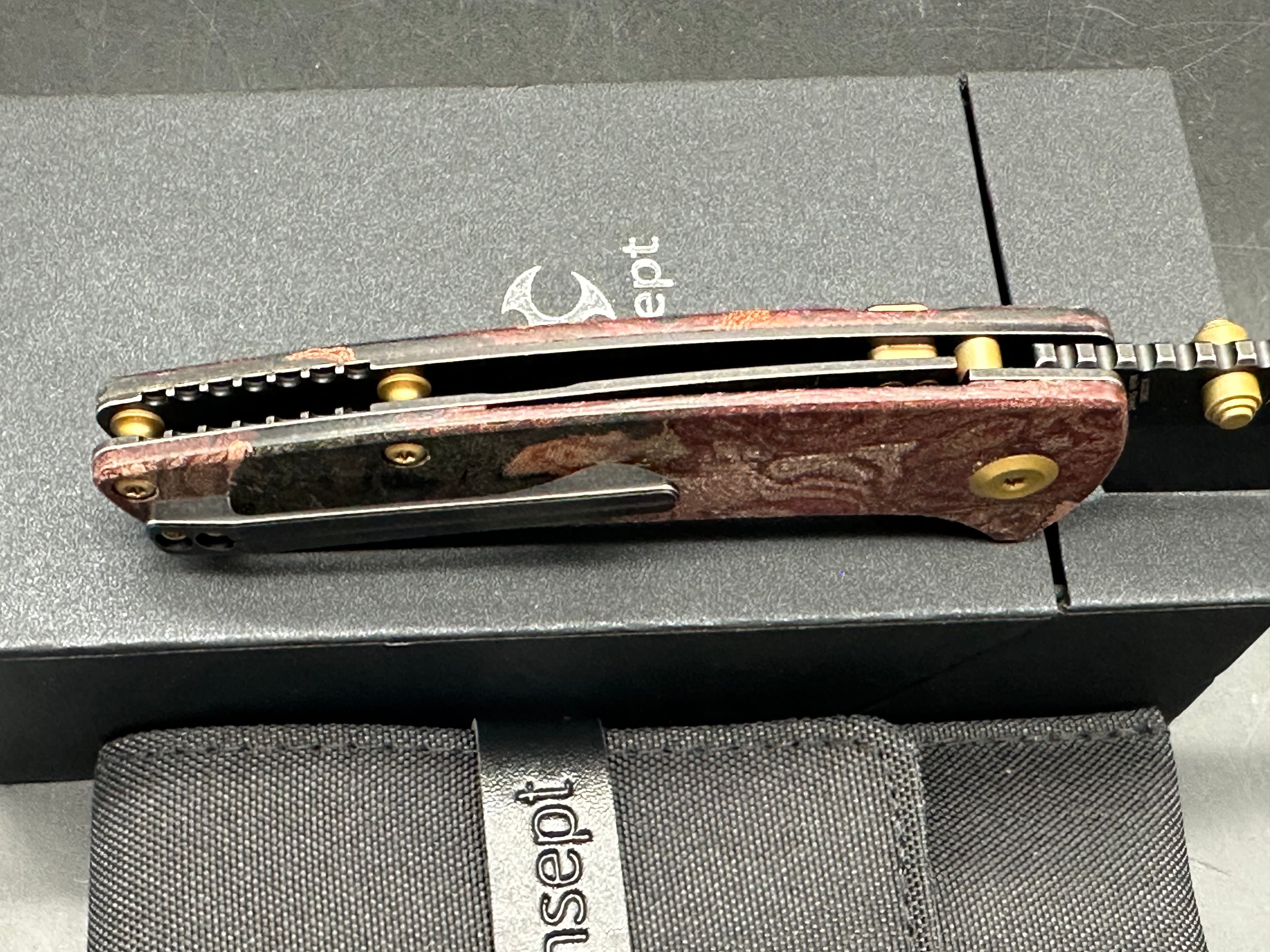 KANSEPT MAIN STREET FOLDING KNIFE RED RAG BURL MICARTA HANDLE ELMAX WHARNCLIFFE PLAIN EDGE BLACKWASH FINISH