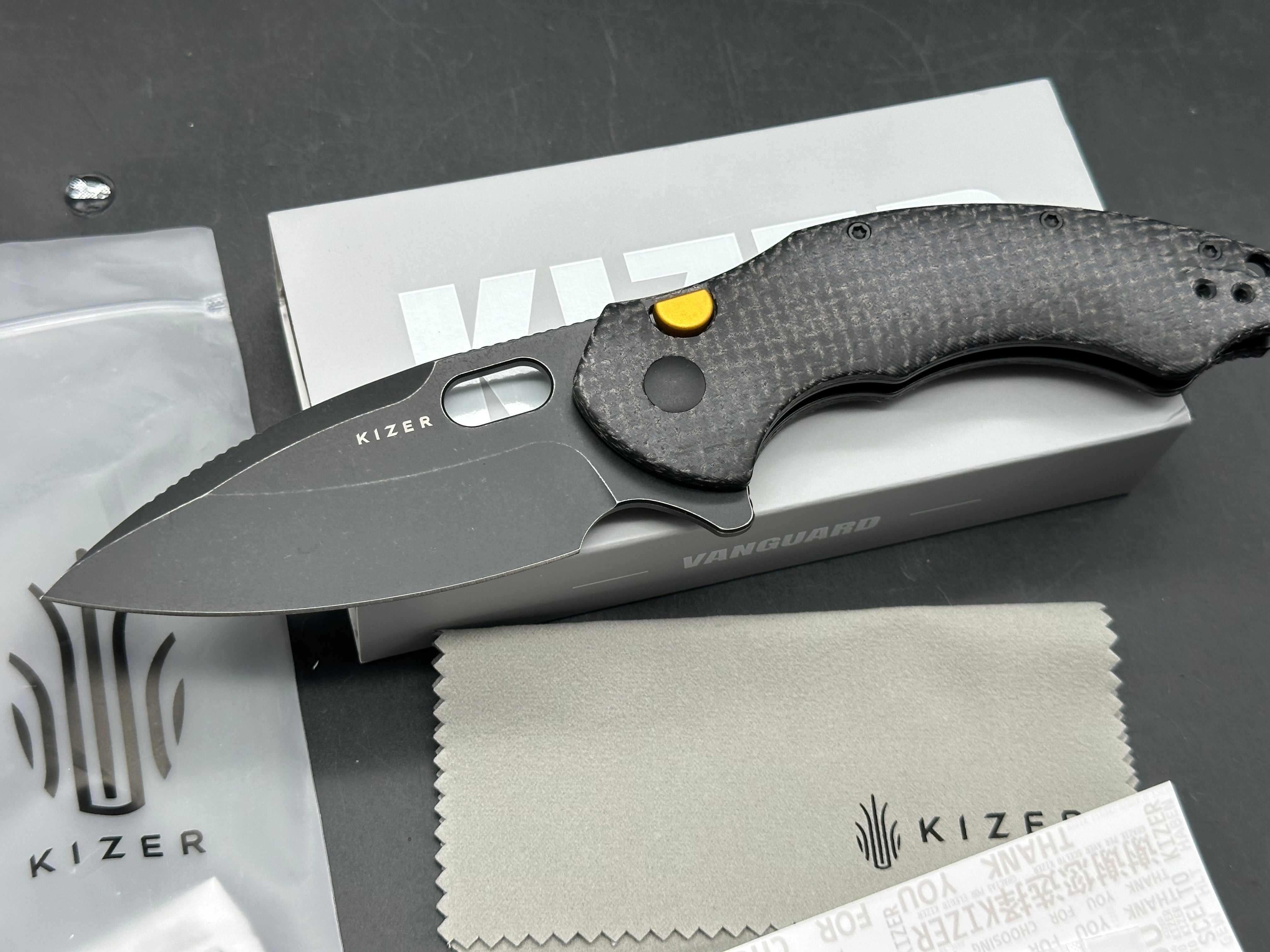 KIZER ROACH XL BLACK MICARTA HANDLE 14C28N DROP POINT PLAIN EDGE