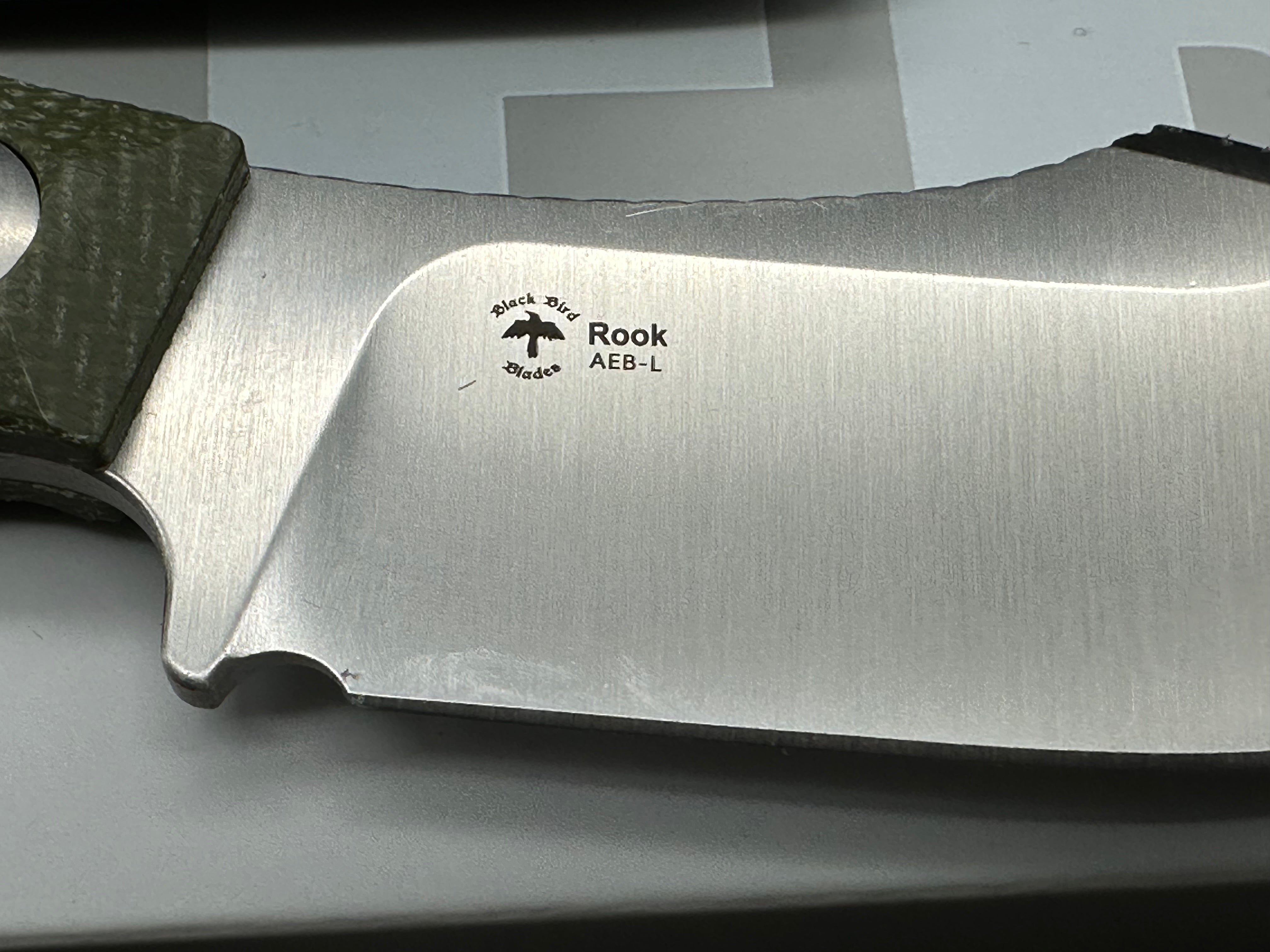 Kizer ROOK | AEB-L | MICARTA | FIXED BLADE