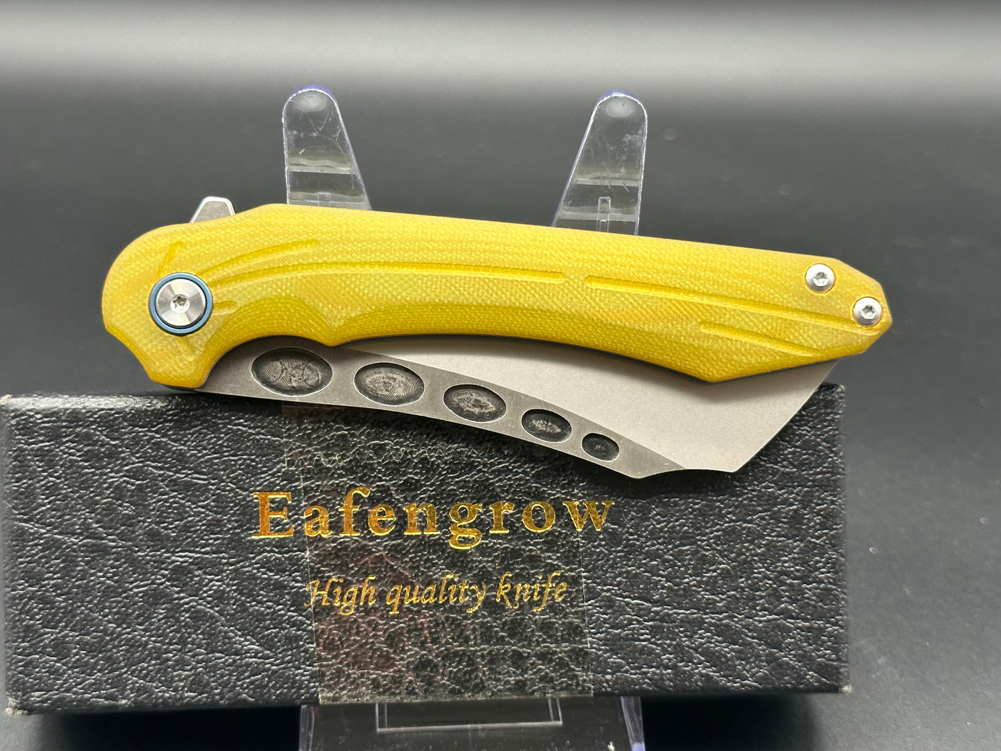 Eafengrow EF971 D2 Yellow G10 Handle