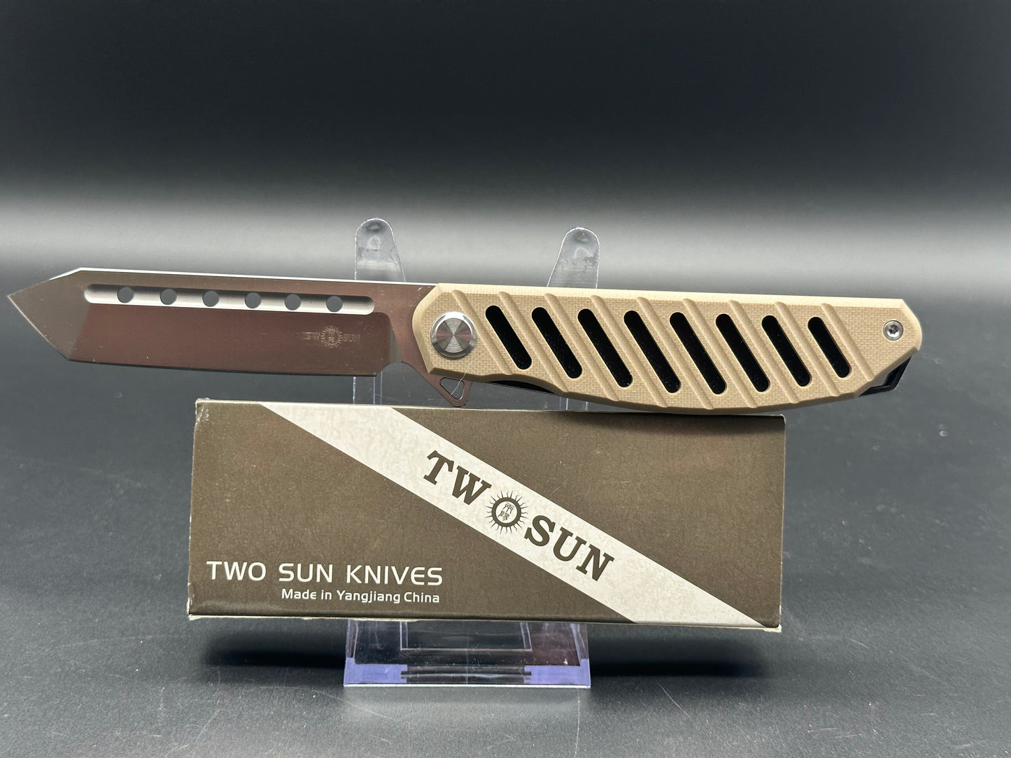 TWOSUN TS173 COYOTE TAN G10 HANDLE D2