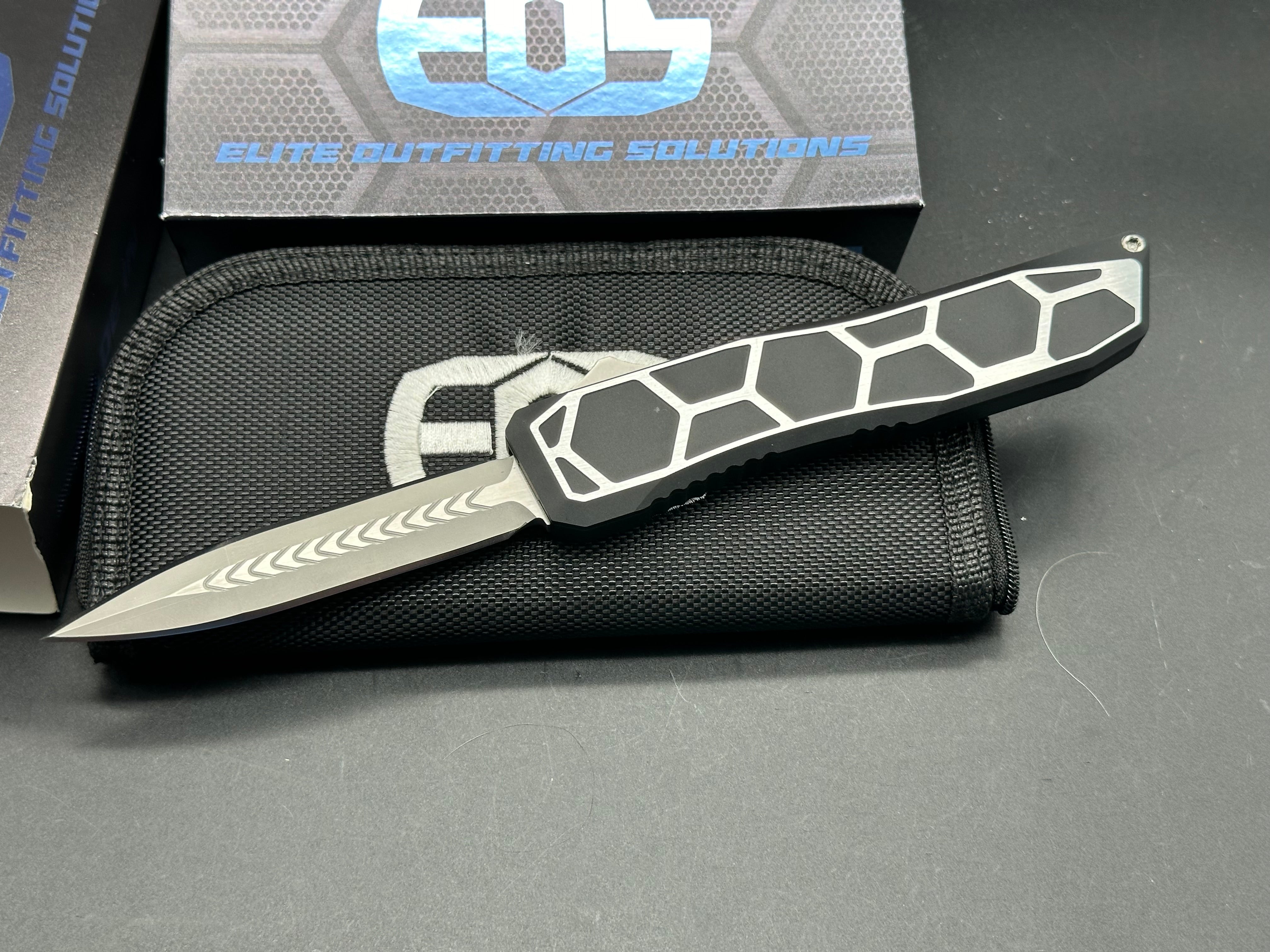 EOS Harpoon OTF 3.75"/Black & Hex Silver Frame Flamed Ti Clip/Dagger CPM-20CV