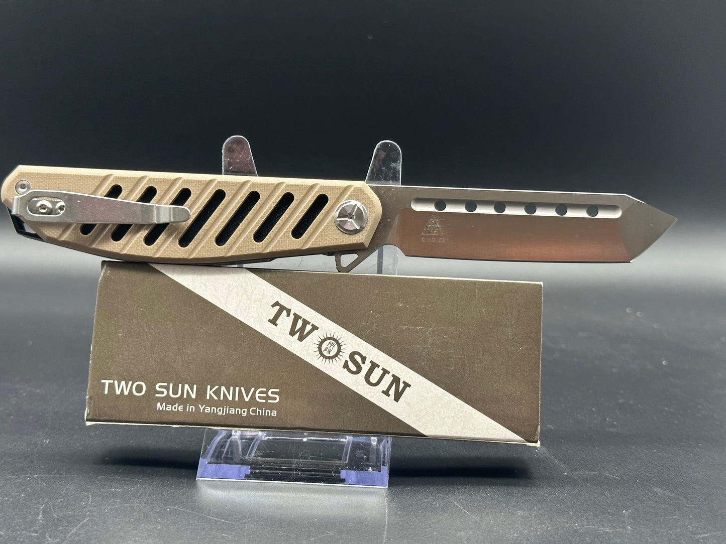 TWOSUN TS173 COYOTE TAN G10 HANDLE D2