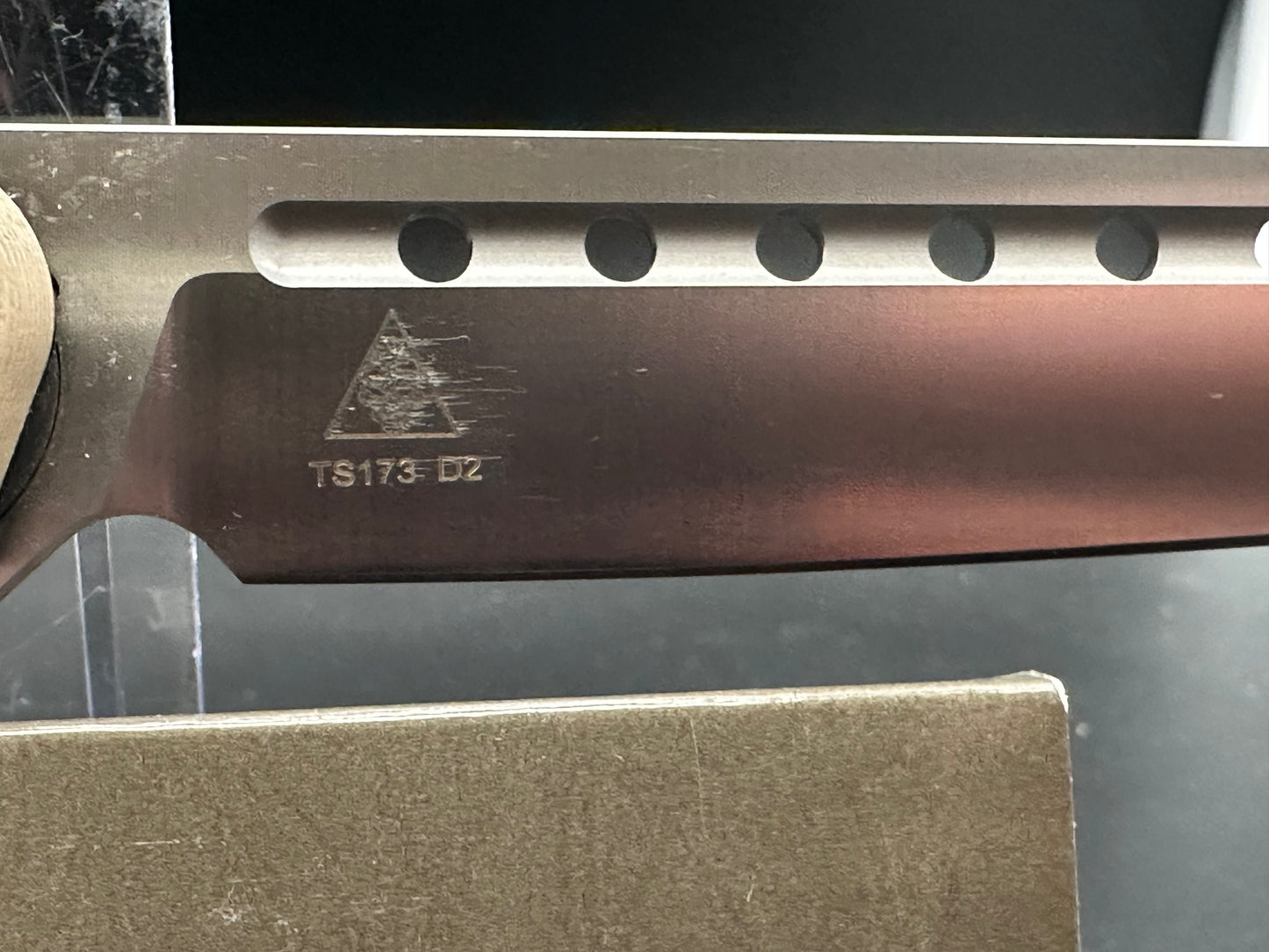 TWOSUN TS173 COYOTE TAN G10 HANDLE D2