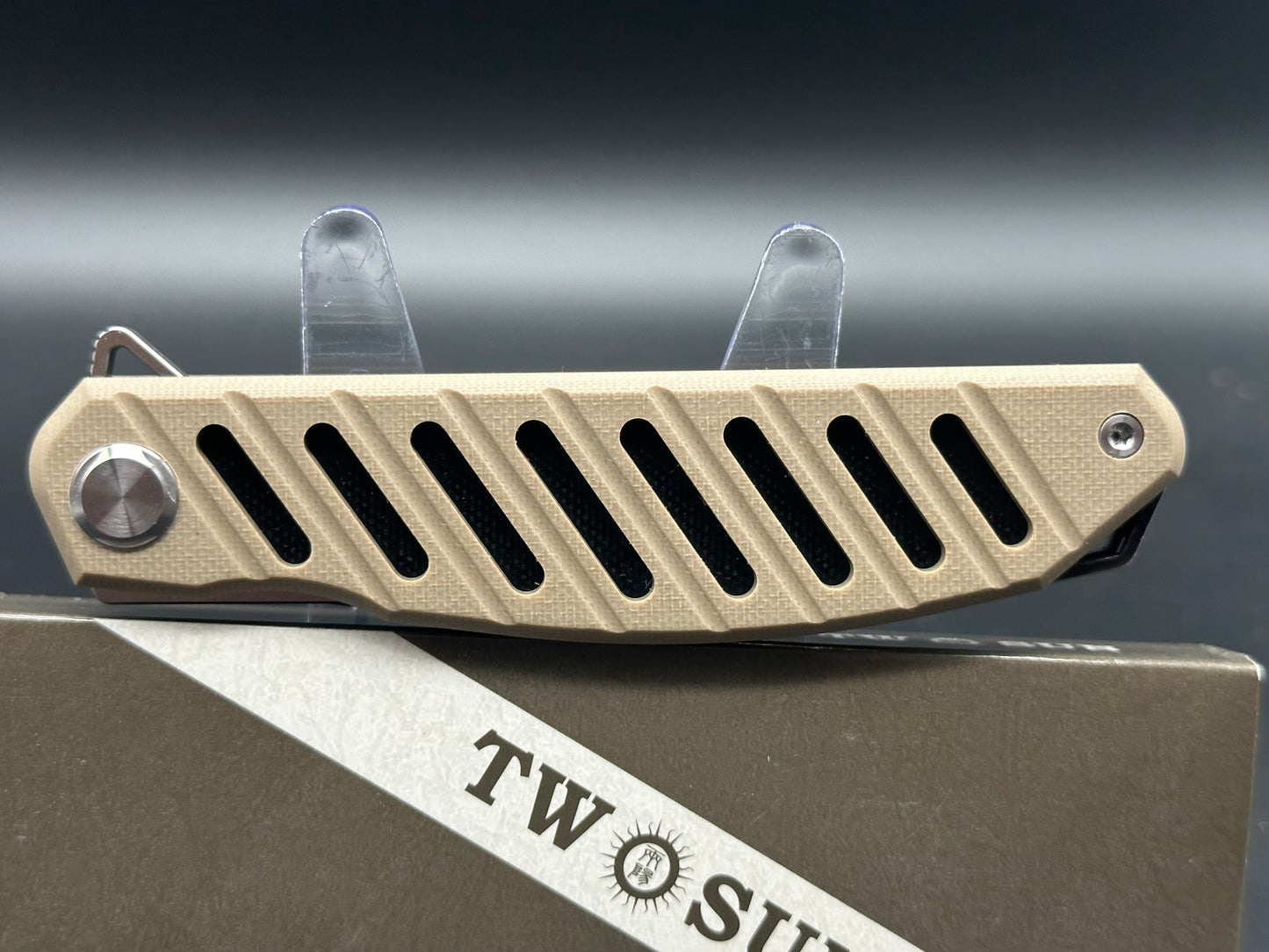 TWOSUN TS173 COYOTE TAN G10 HANDLE D2