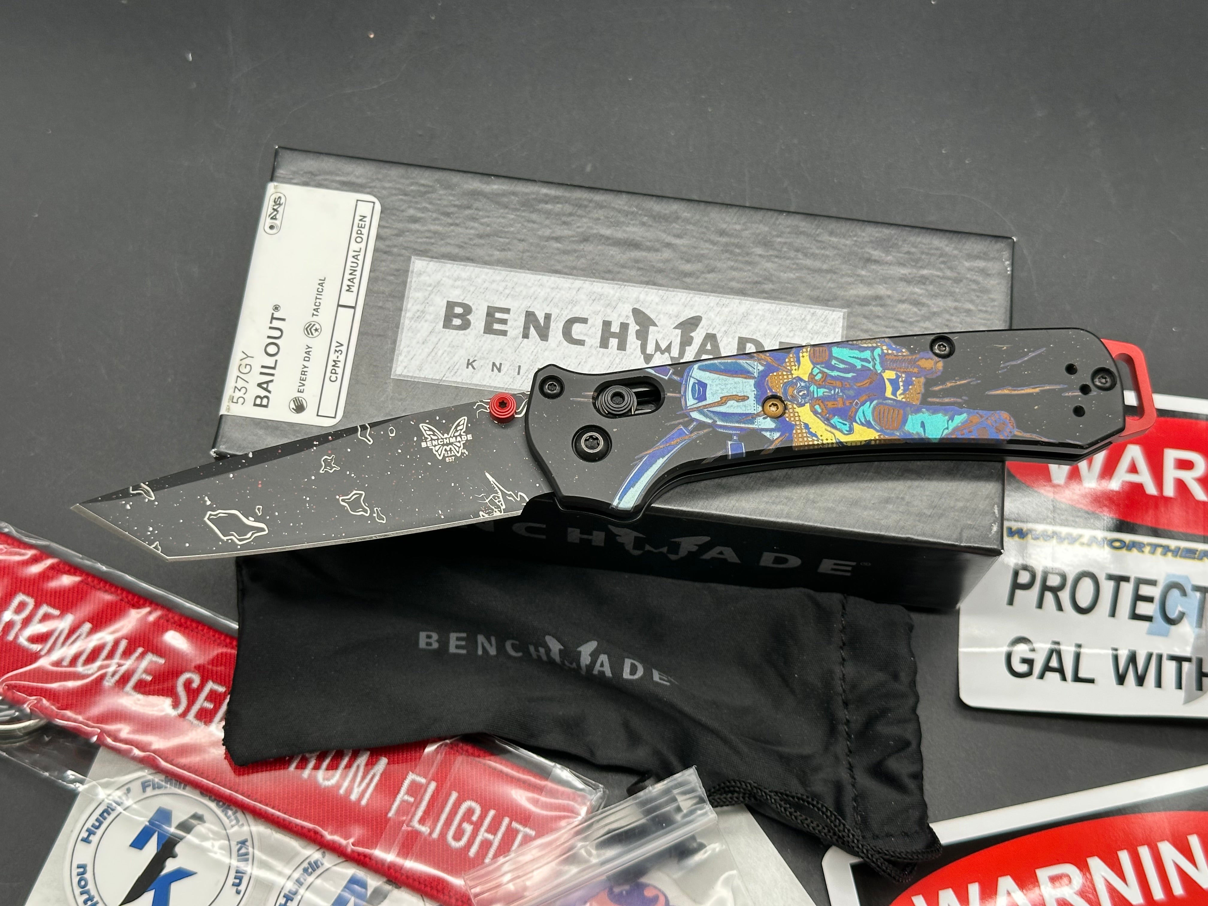 Benchmade ColorfulFilth Flame Out Bailout 3.38" RUD Black & Red Cerakote CPM-3V