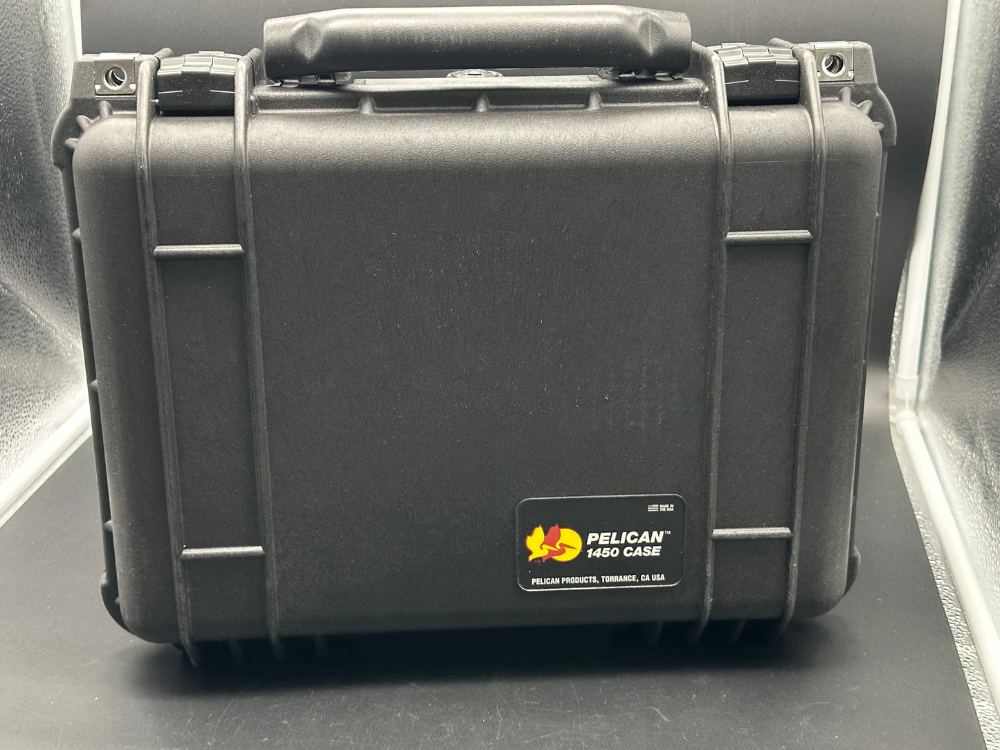 Pelican 1450 Protector Case With Nalpak Green Foam