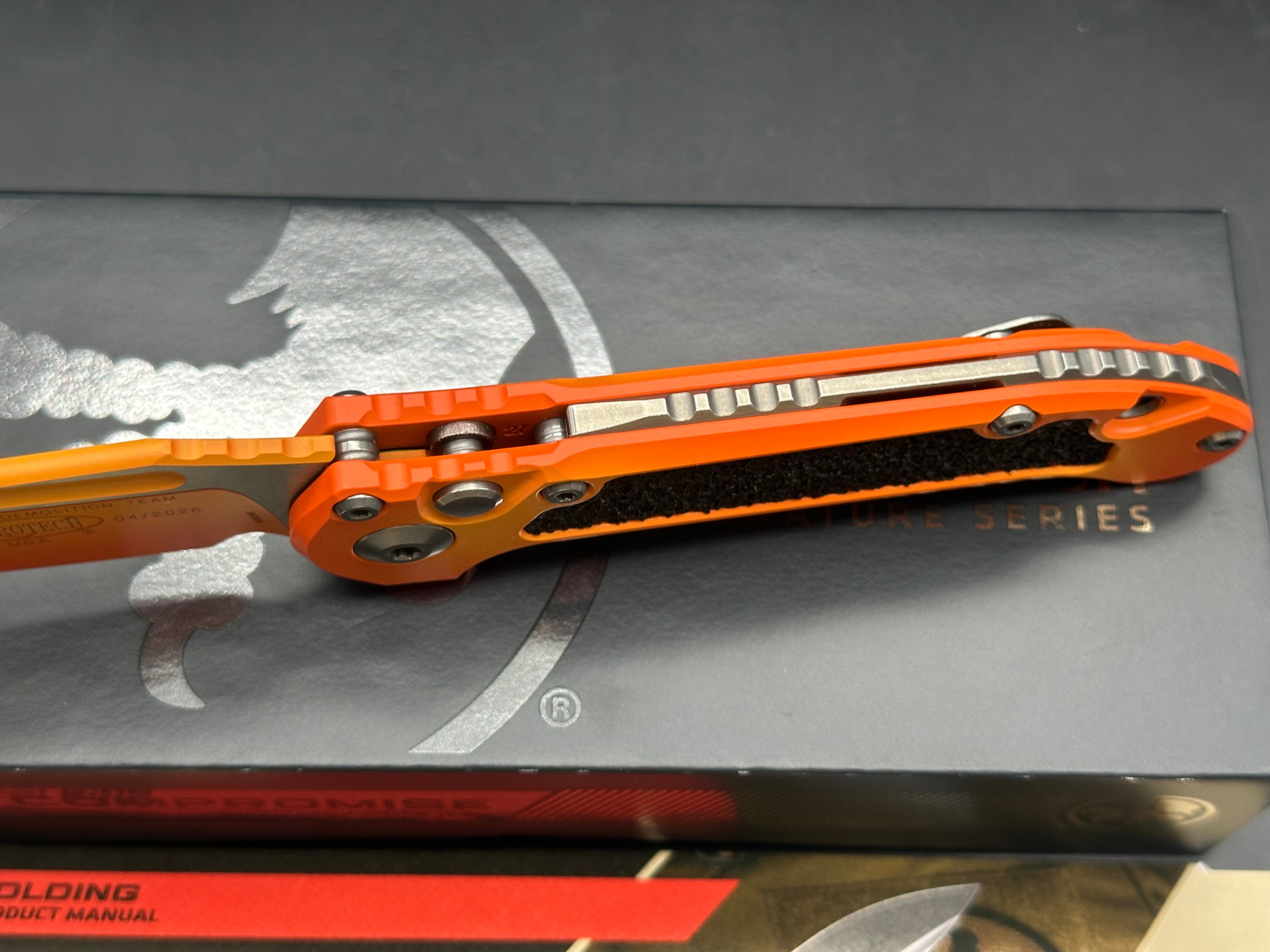 Microtech LUDT Gen III Signature Series - Sunrise Cerakote Handle & Cerakote Blade