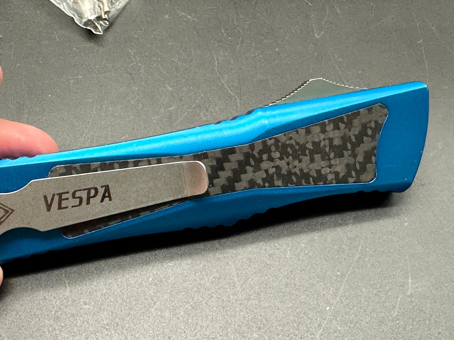 Vespa OTF blue aluminum/CF handle w/S35VN blade