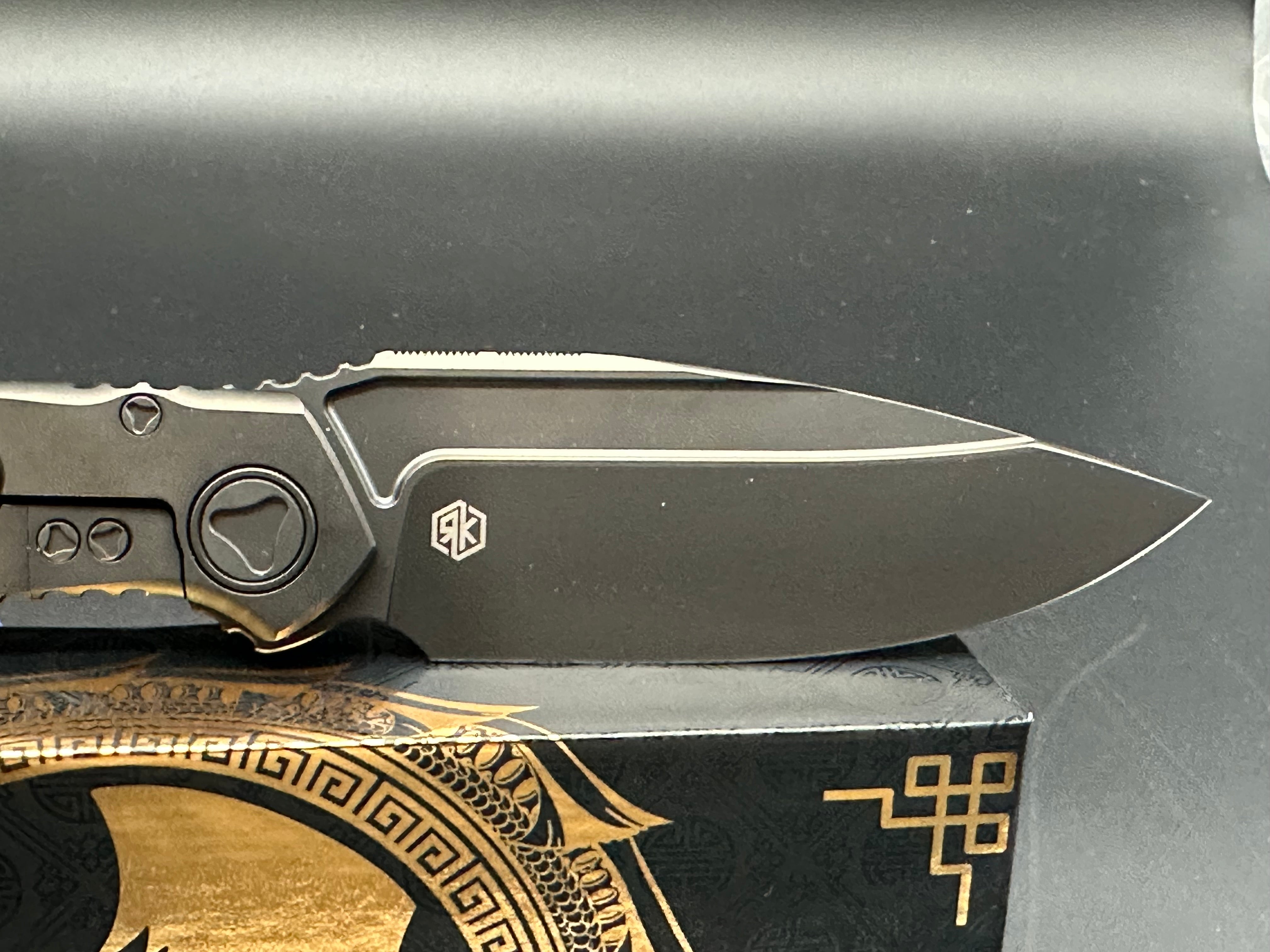 Microtech Anax S/E Frame Lock Knife Black Titanium/CF Inlay (3.8" DLC)