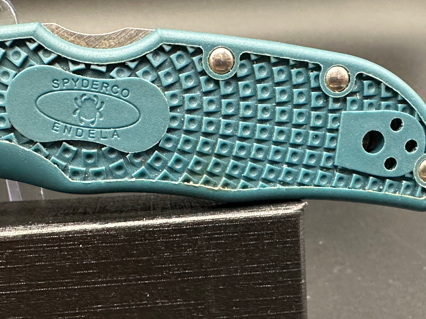 Spyderco Endela Lightweight Blue FRN Knife (3.41" Satin K390)