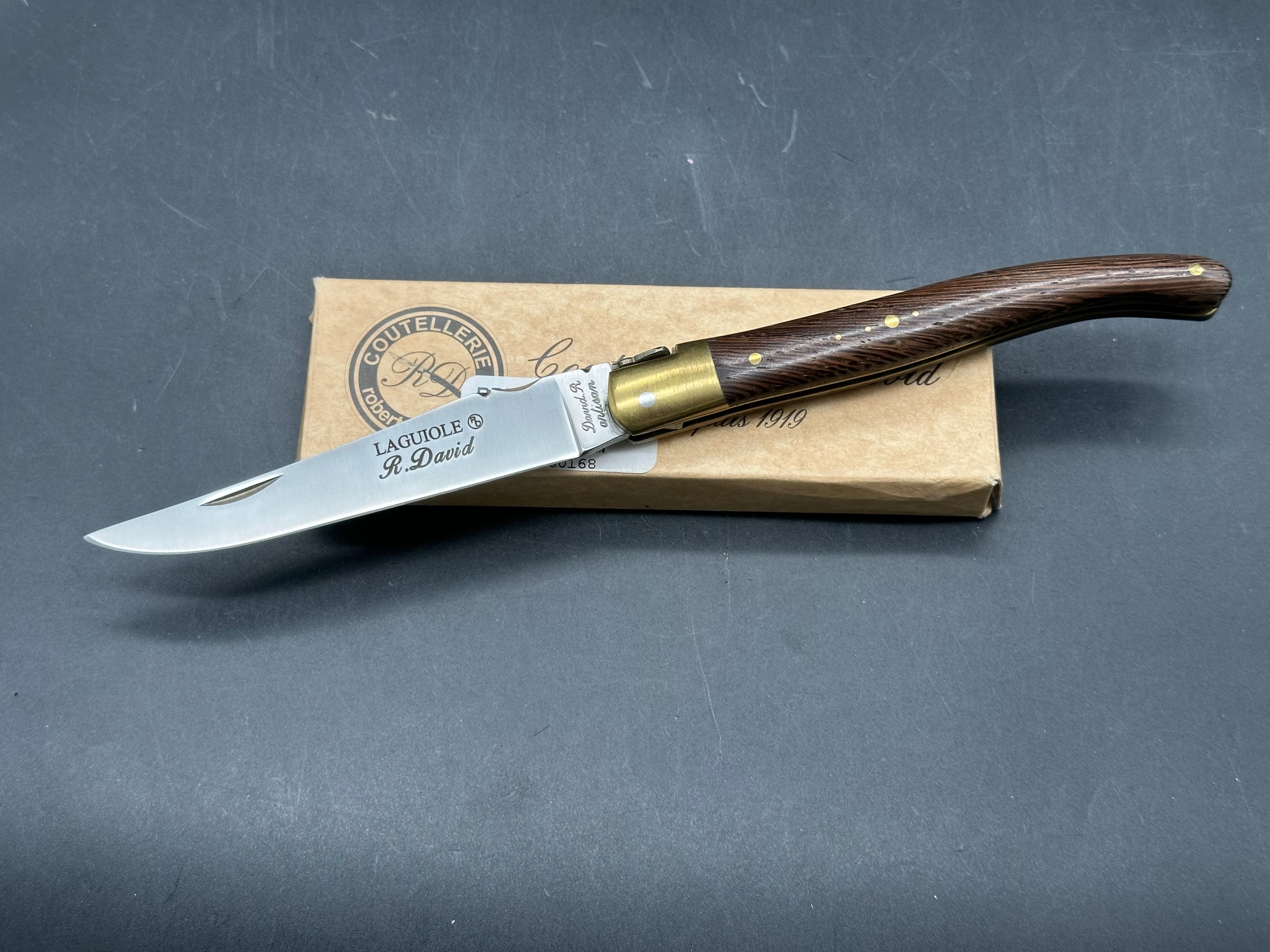ROBERT DAVID COUTELLERIE LAGIOLE