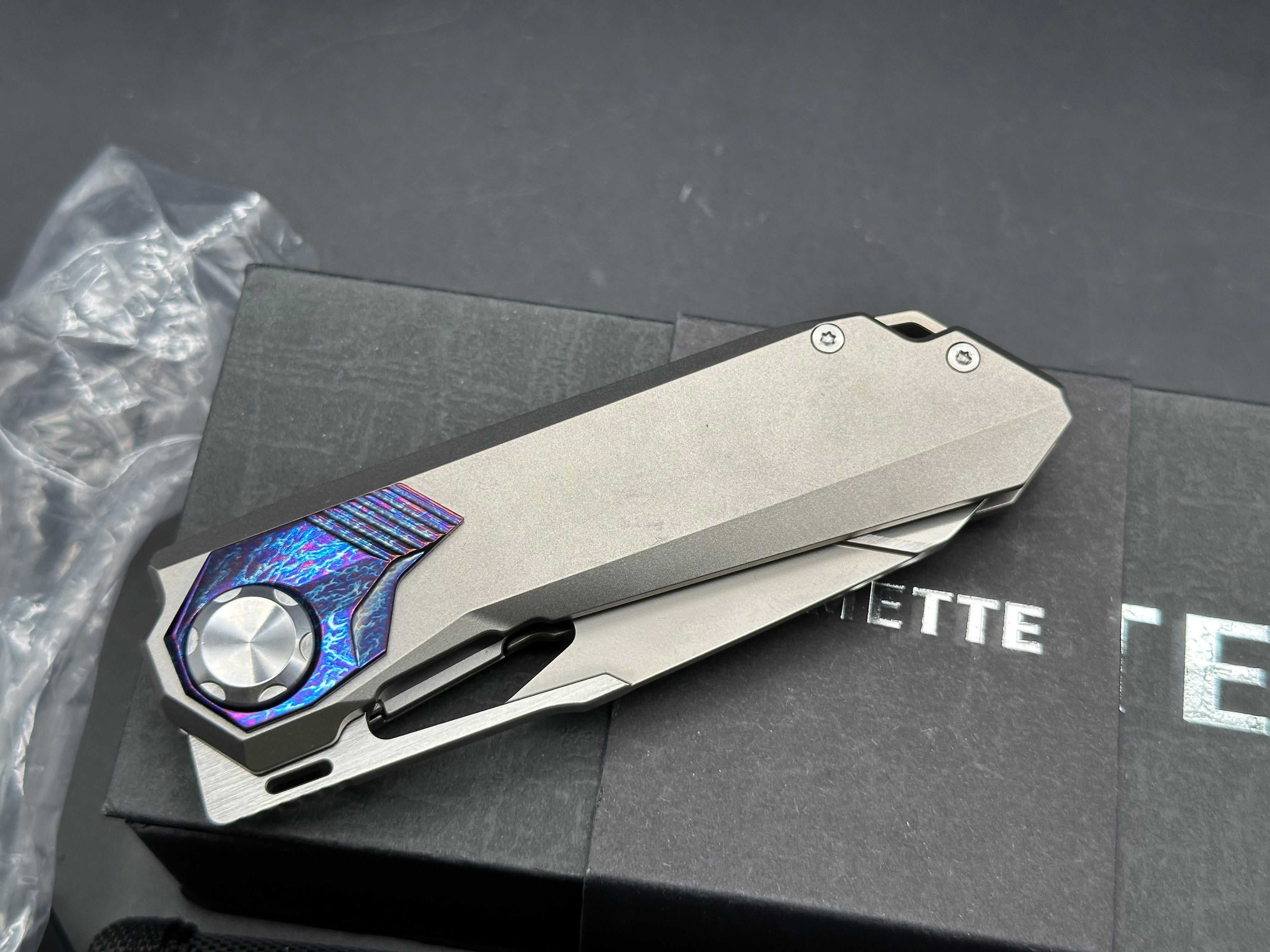 REMETTE RT-Peregrine Falcon Titanium M390 Knife Innovative Button Lock