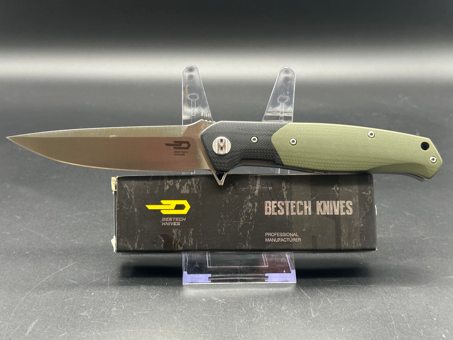 BESTECH KNIVES SWORDFISH BG03A KNIFE BLACK GREEN G-10 HANDLE D2