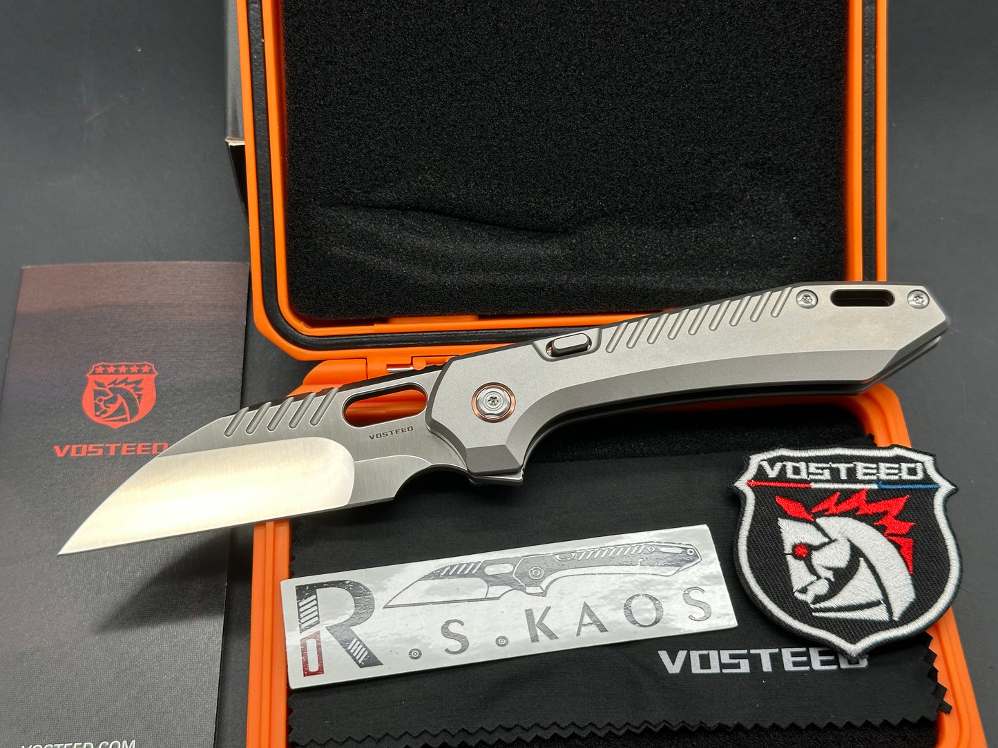 Vosteed RSKAOS - Top Liner Lock (3.46" M390 Wharncliffe Blade & Titanium Handle)