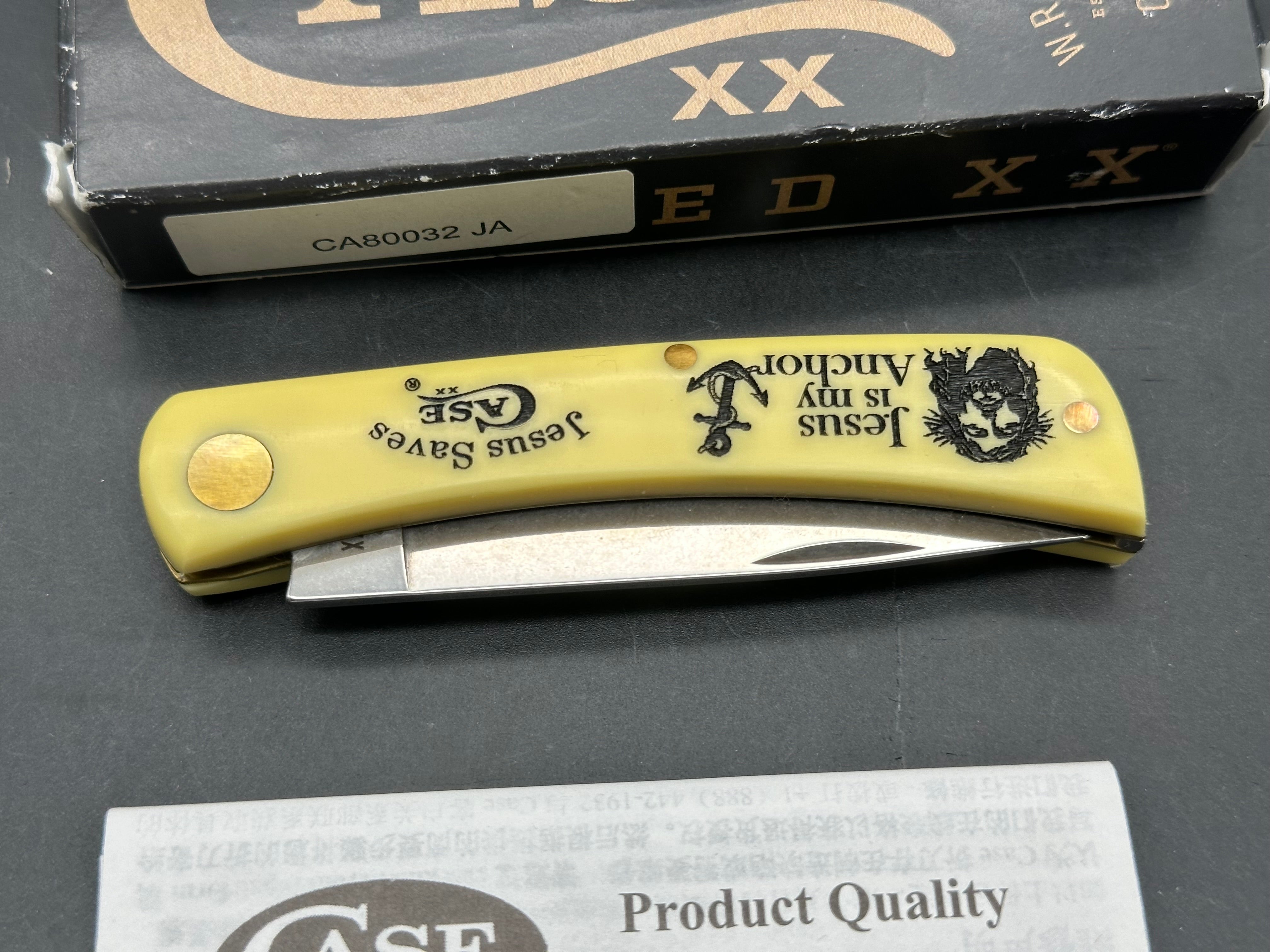 CASE SODBUSTER JR.  YELLOW SYNTHETIC  3.63 " CLOSED SS BLADE