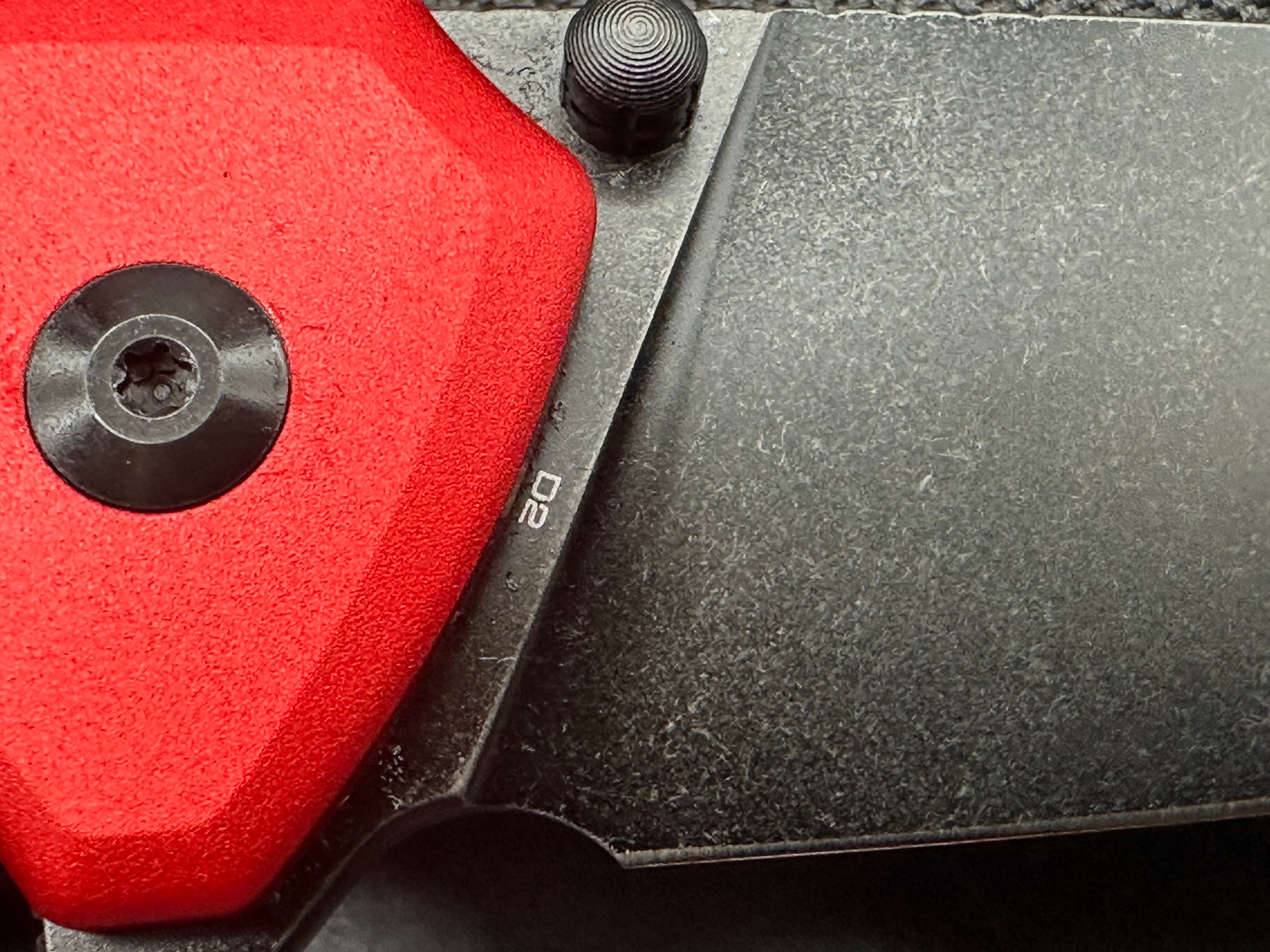 Sencut Serene Red Aluminum handle