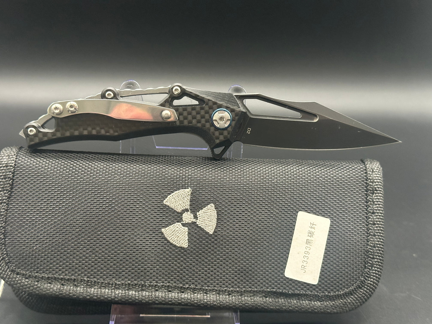 LEMIFSHE New JR3393 Flipper Folding Knife D2 Blade Carbon Fiber Handle