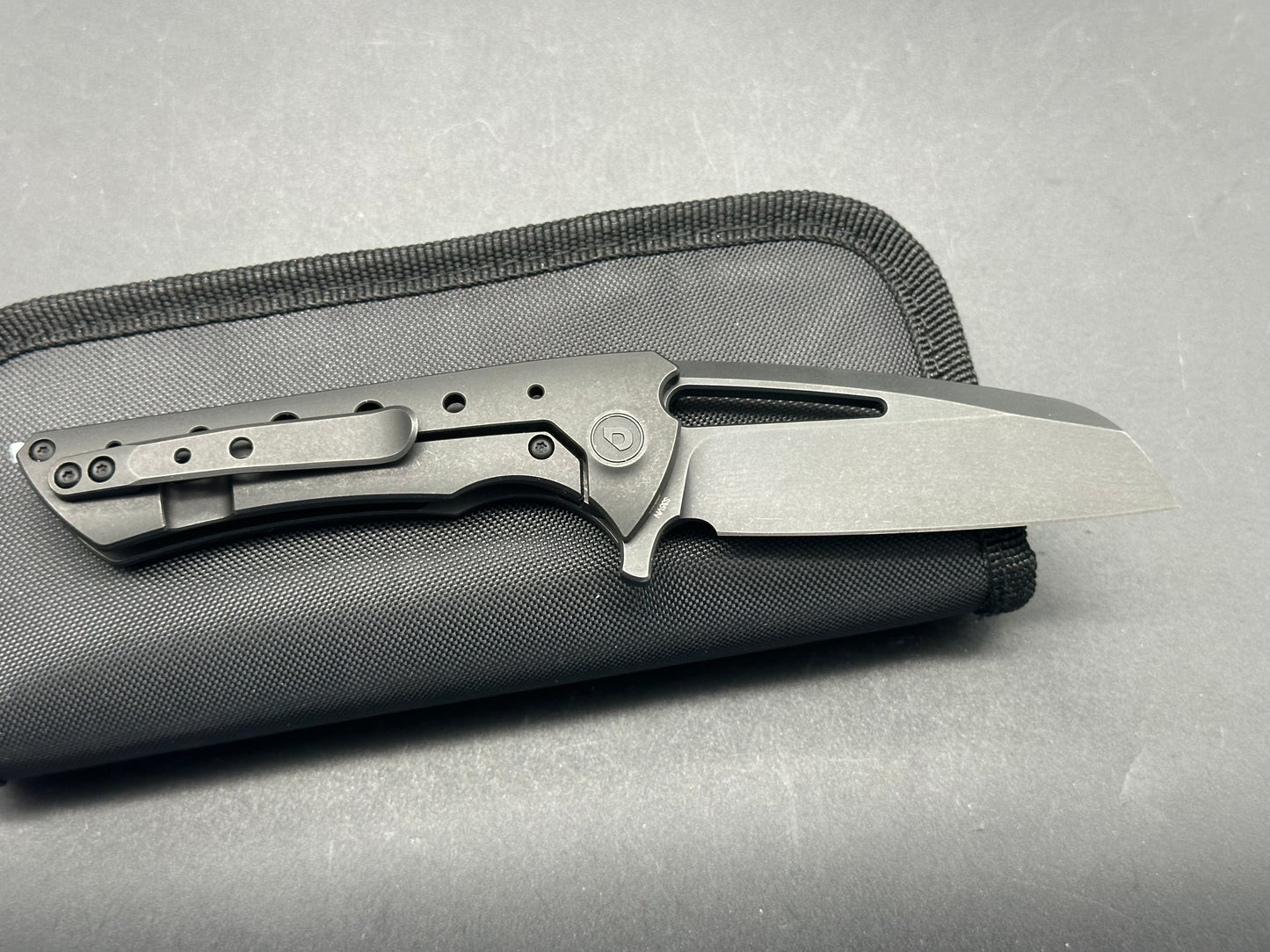 Drop Gavko Nurse black titanium