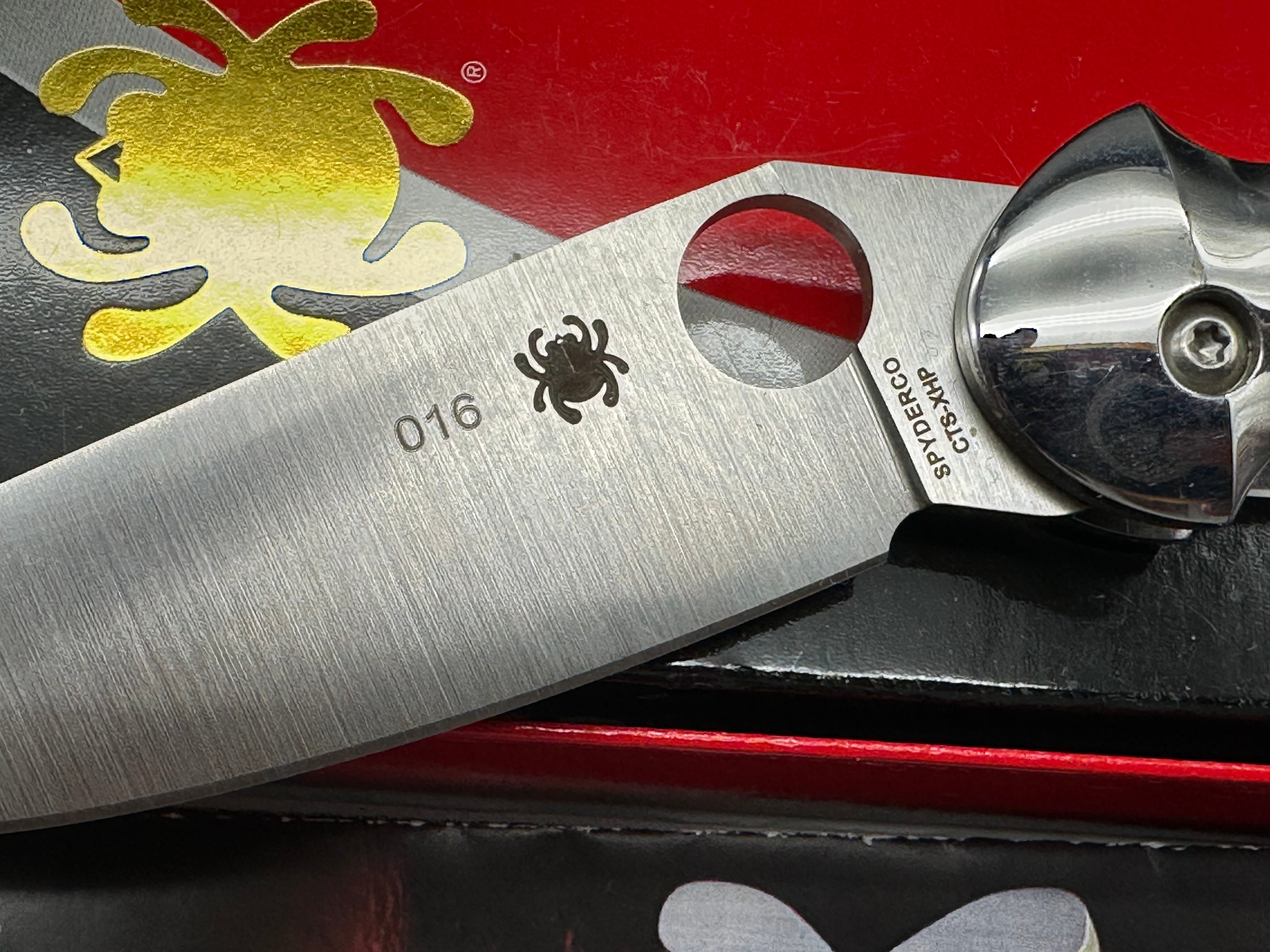 Spyderco Hungarian #16 Folding Knife 3.63" CTS XHP Blade, Polished G10 Handles, Liner Lock