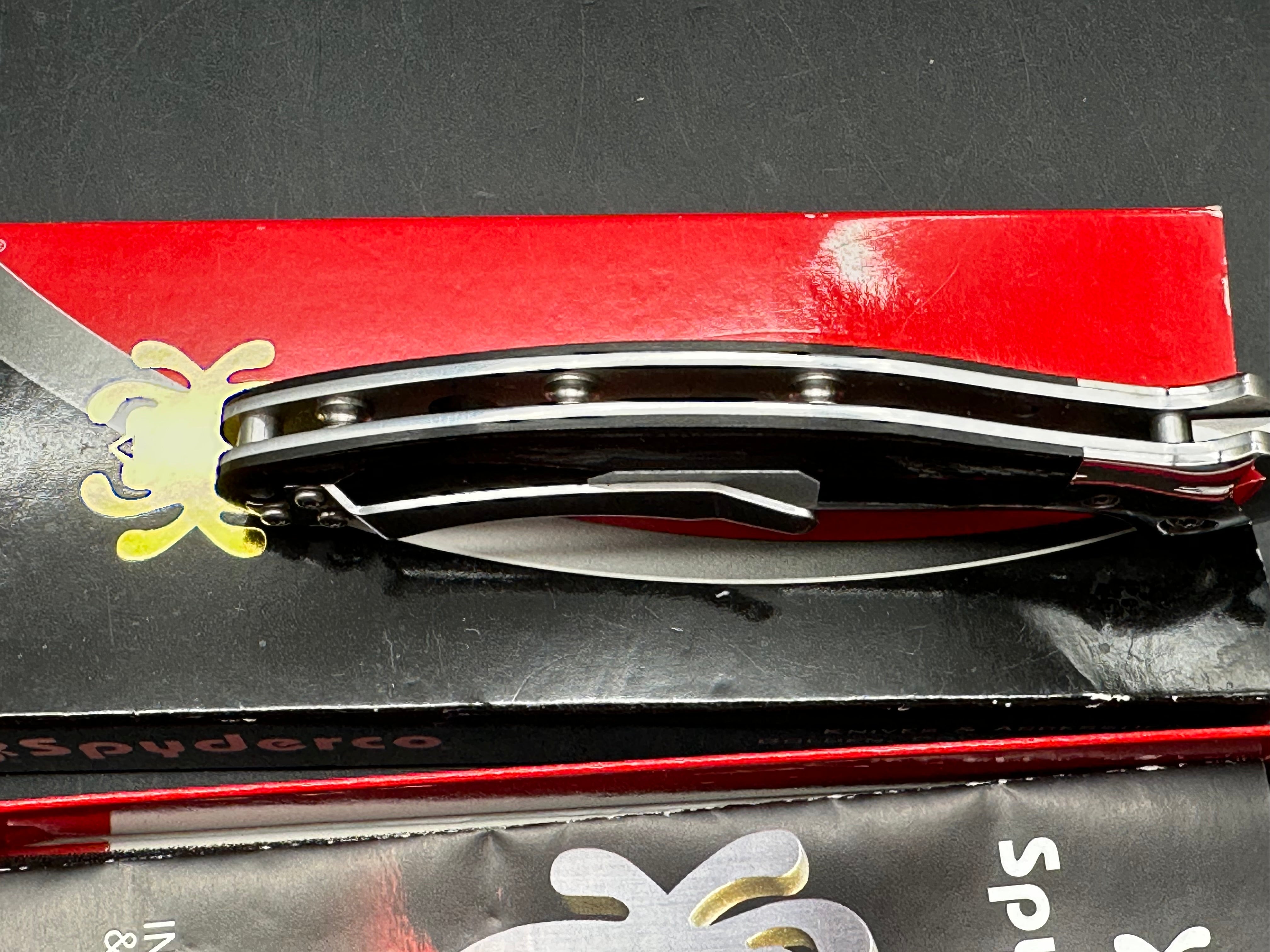 Spyderco Hungarian #16 Folding Knife 3.63" CTS XHP Blade, Polished G10 Handles, Liner Lock