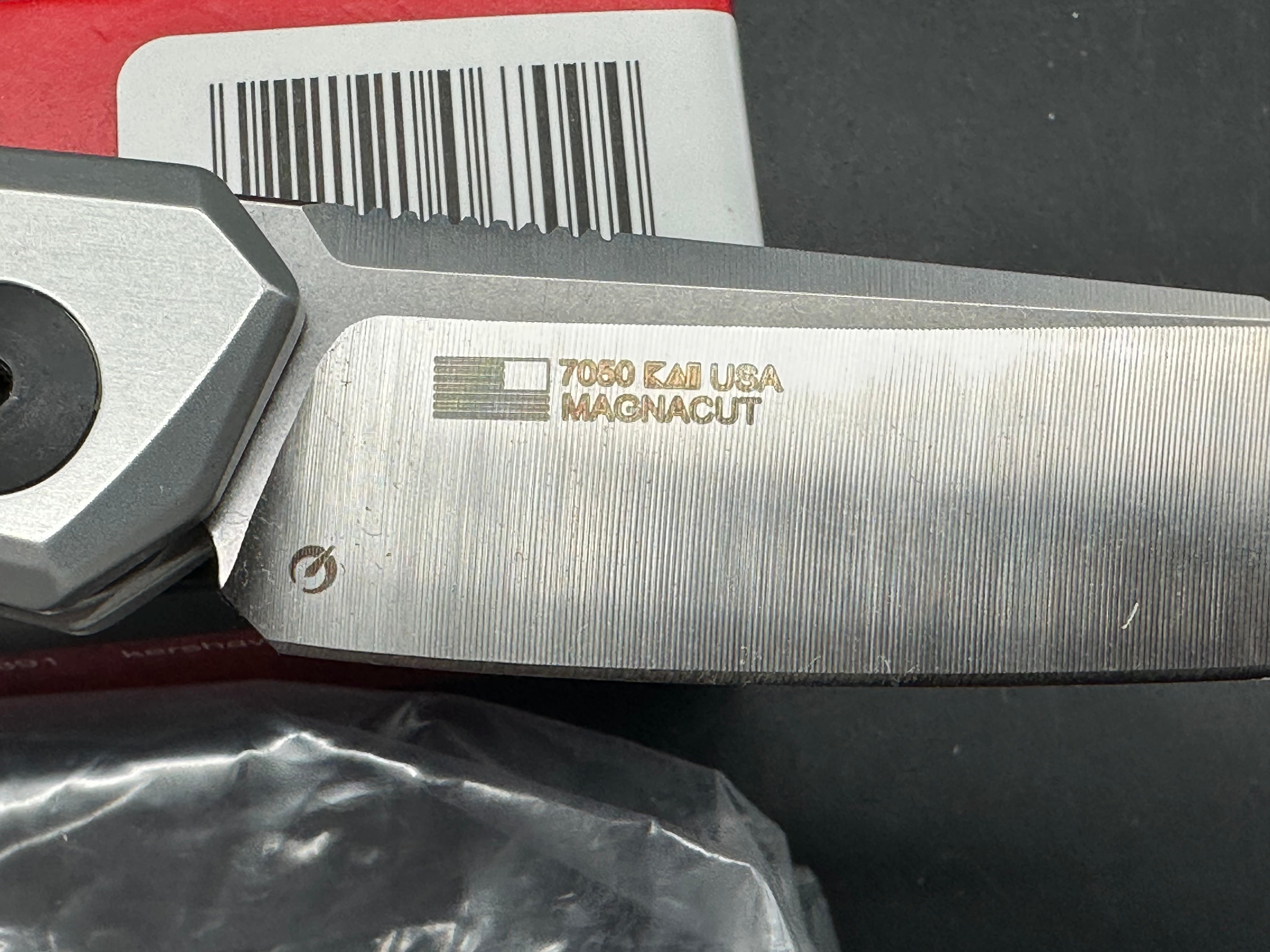Kershaw Launch 20 MagnaCut Automatic Knife Raw Aluminum + CF (3" Satin)