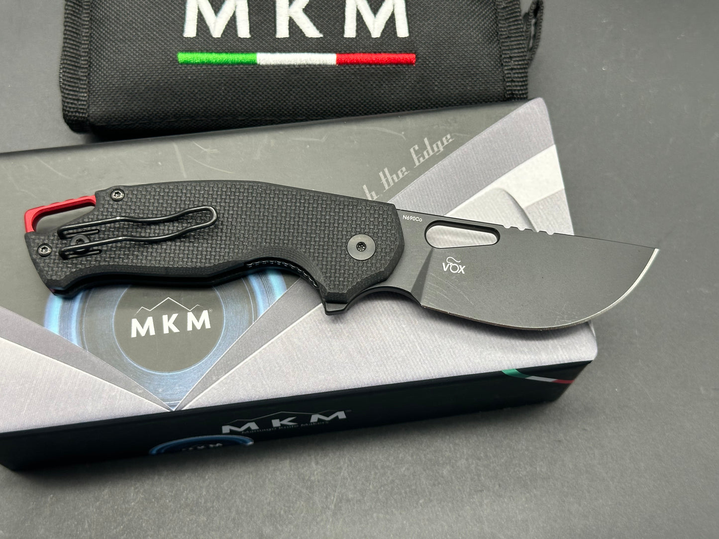 MKM - Vincent By Vox - Top Shield N690Co & Black G10