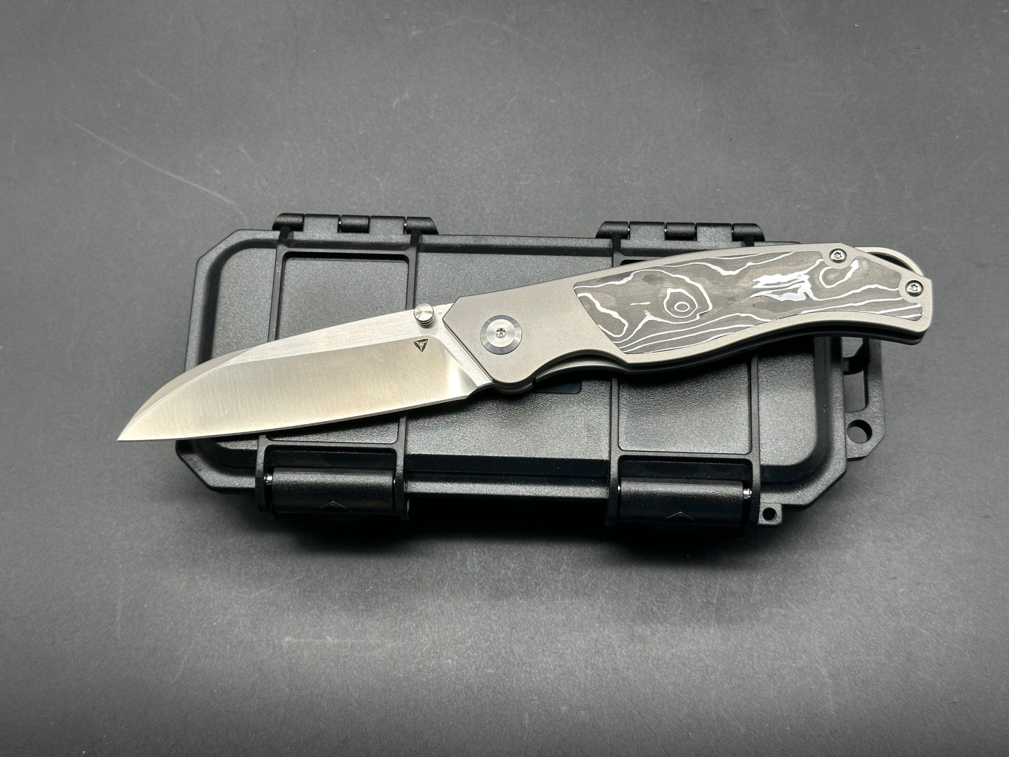 Tuya Knife Envy V4 Frame Lock Knife Titanium/CF Aluminum (3.25" Satin)