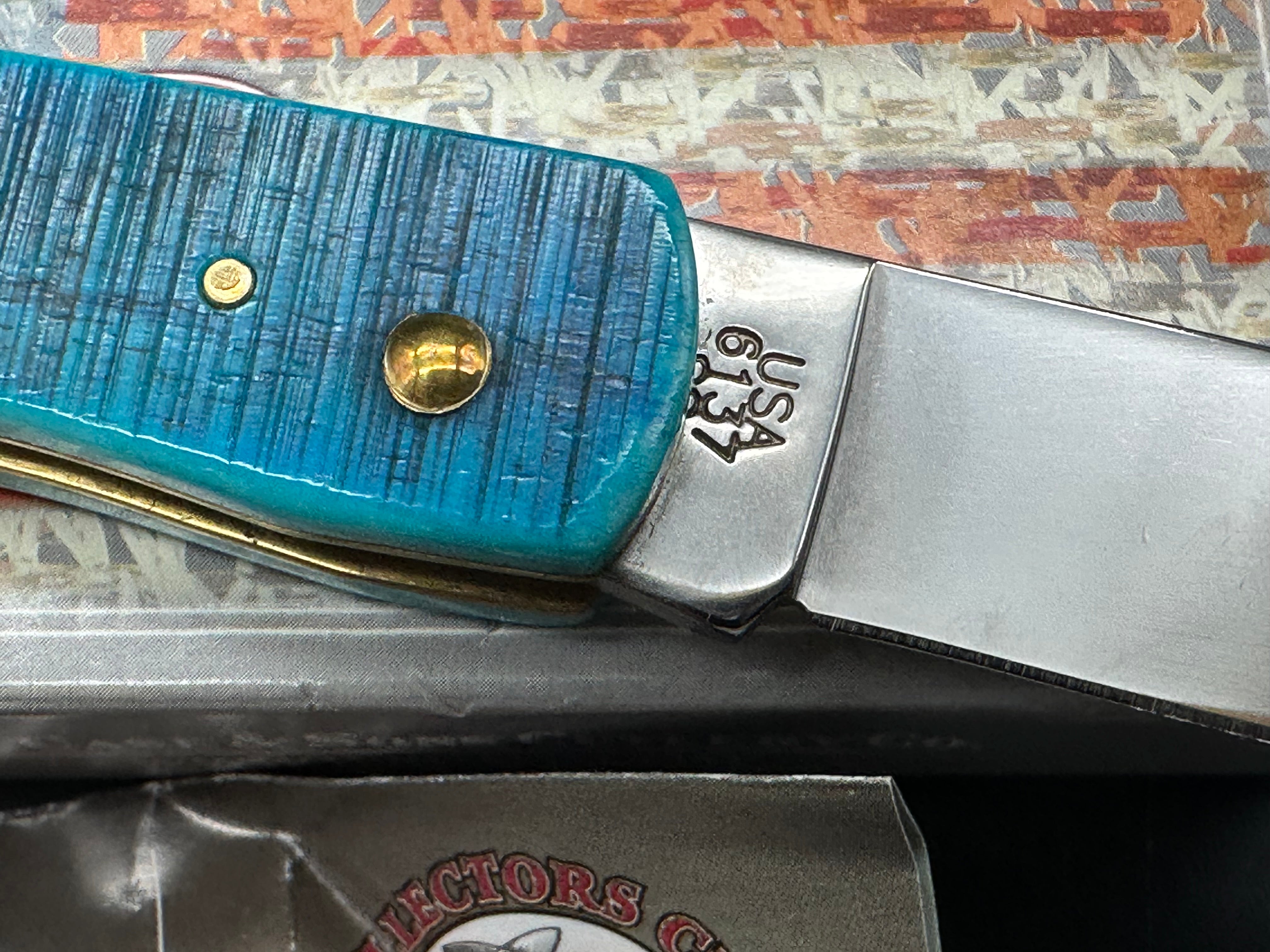 Case Sodbuster Jr Caribbean Blue bone saw cut jig
