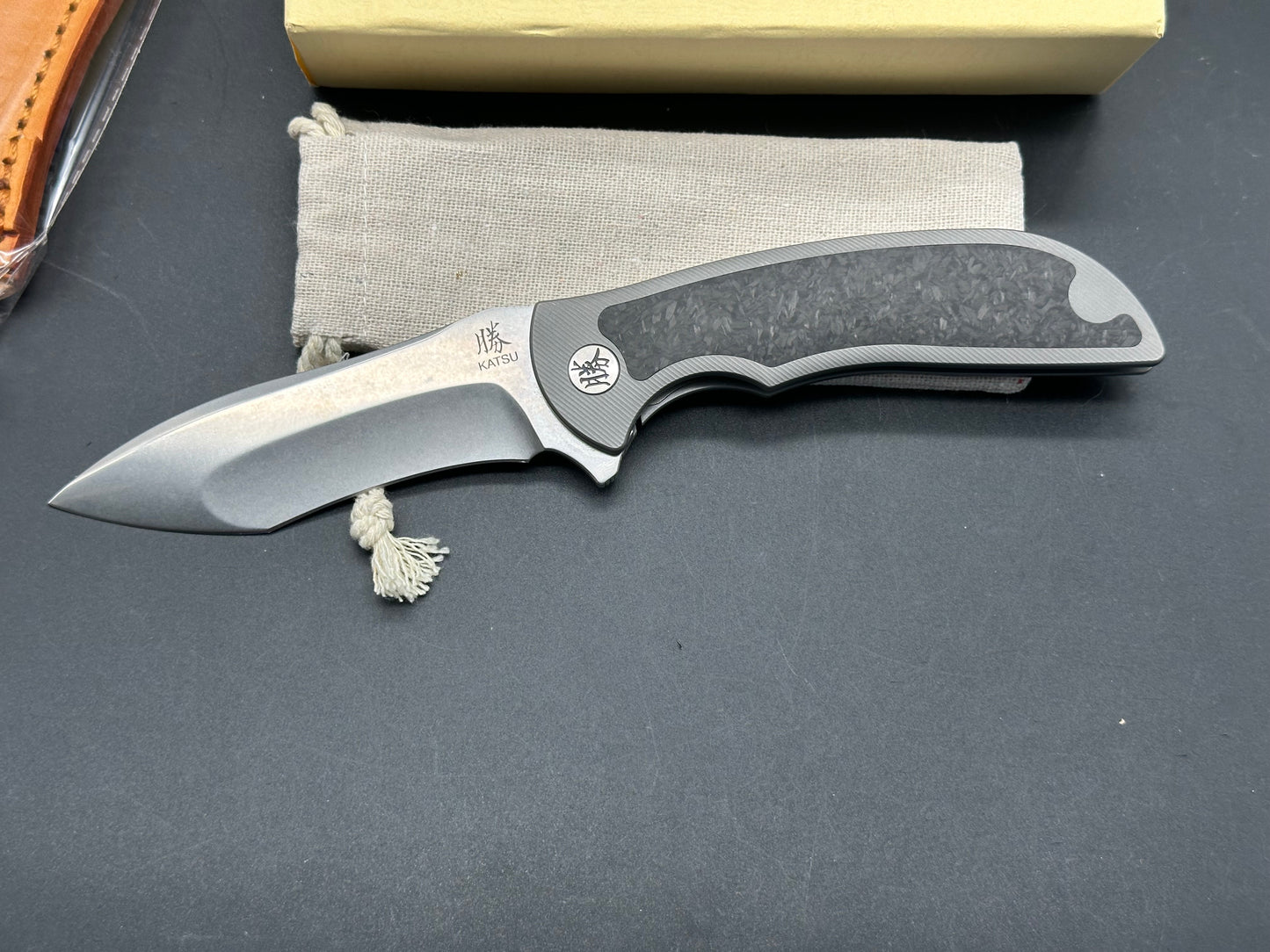 KATSU TK01, CPM S35VN Blade, Titanium & Carbon Fiber Handle, Leather Sheath