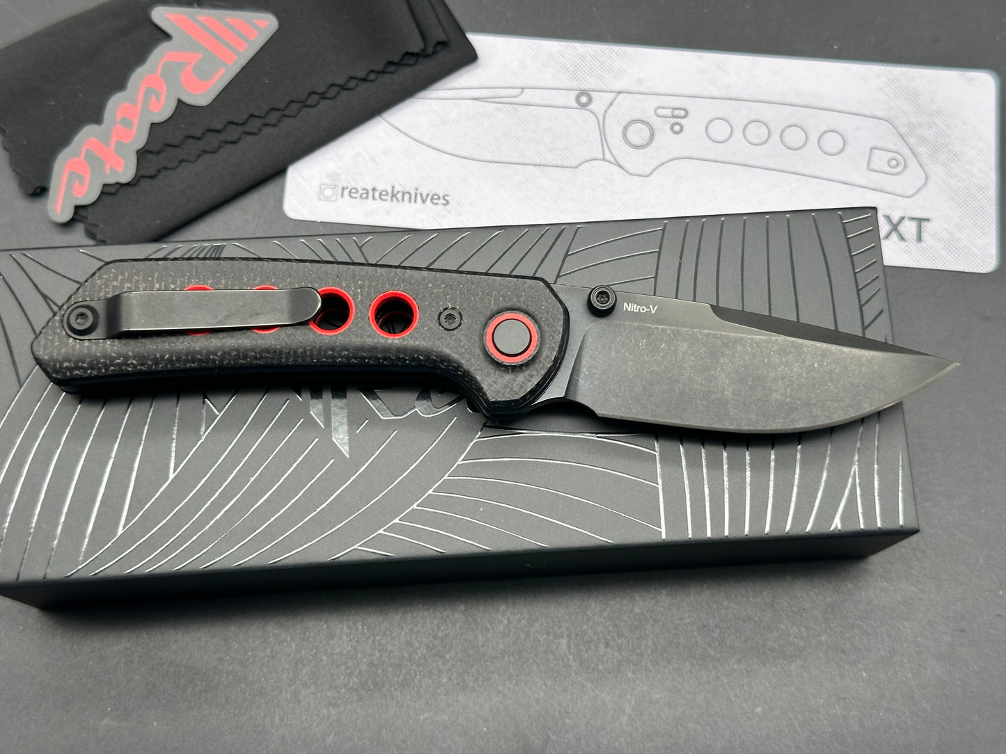 Reate PL-XT Black Micarta with Red Inlay, Black PVD Blade