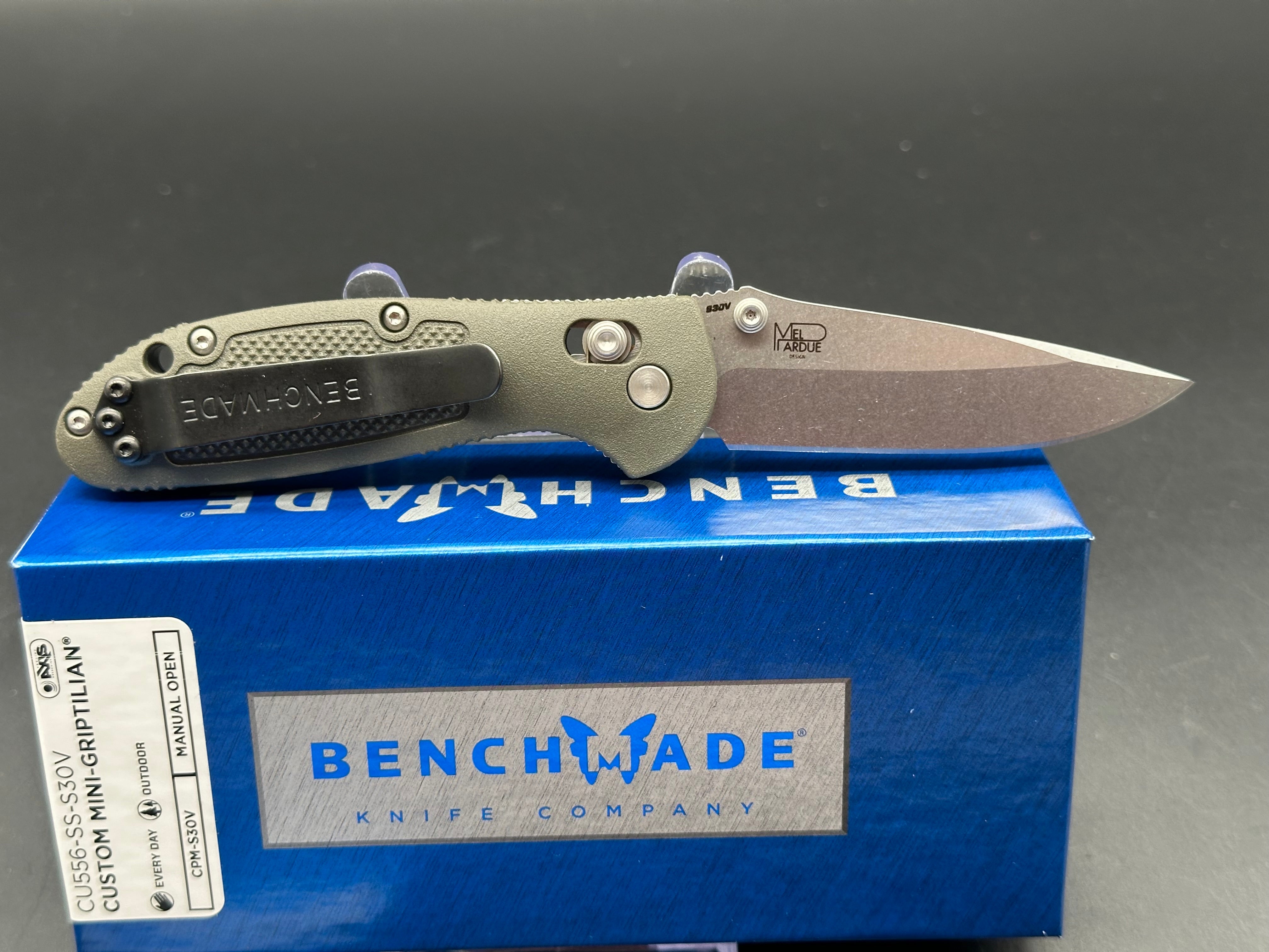 Benchmade Min Griptilian Custom, 2.91" S30V Drop Blade with OD Green Grivory Handle