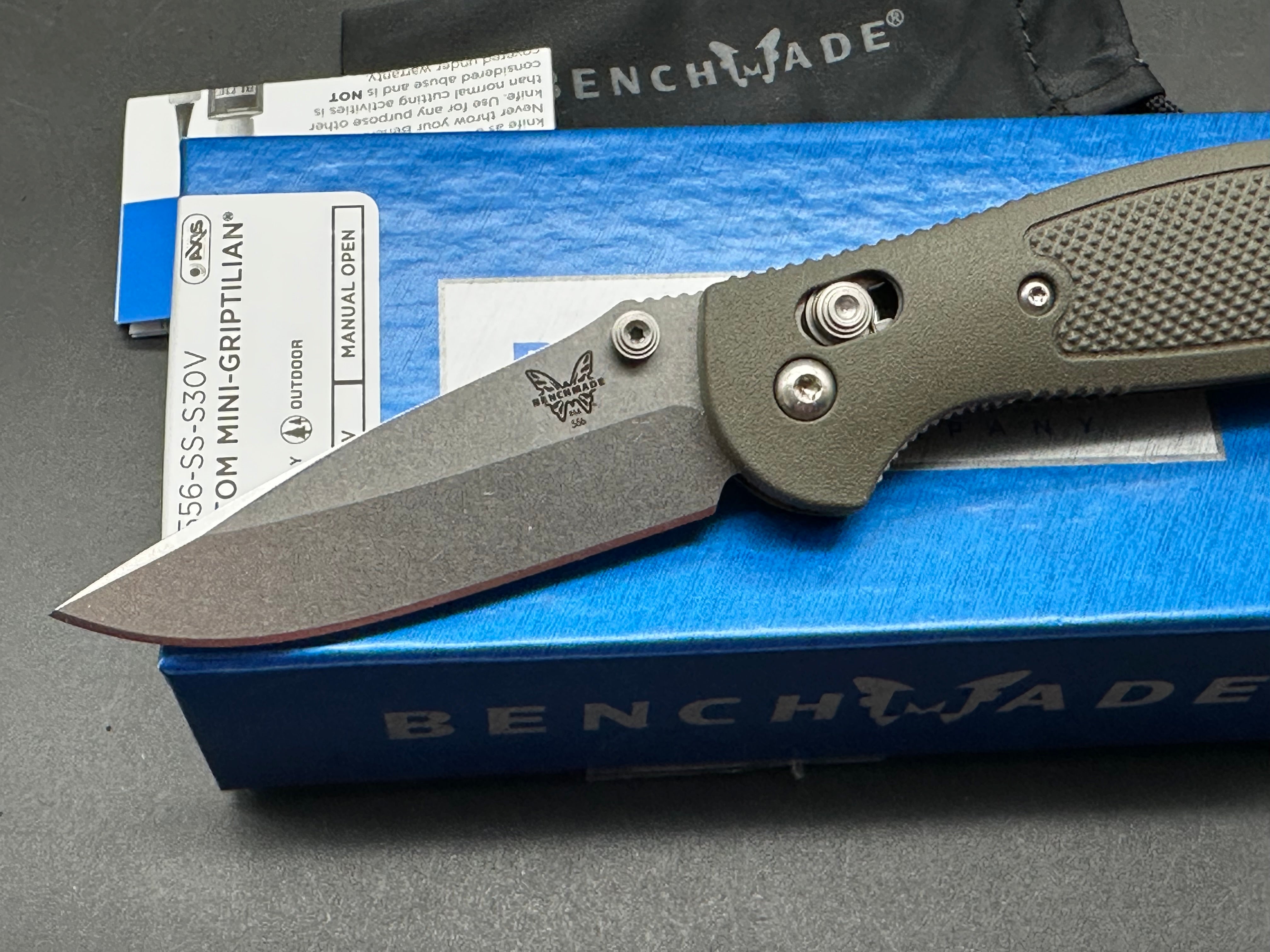 Benchmade Min Griptilian Custom, 2.91" S30V Drop Blade with OD Green Grivory Handle