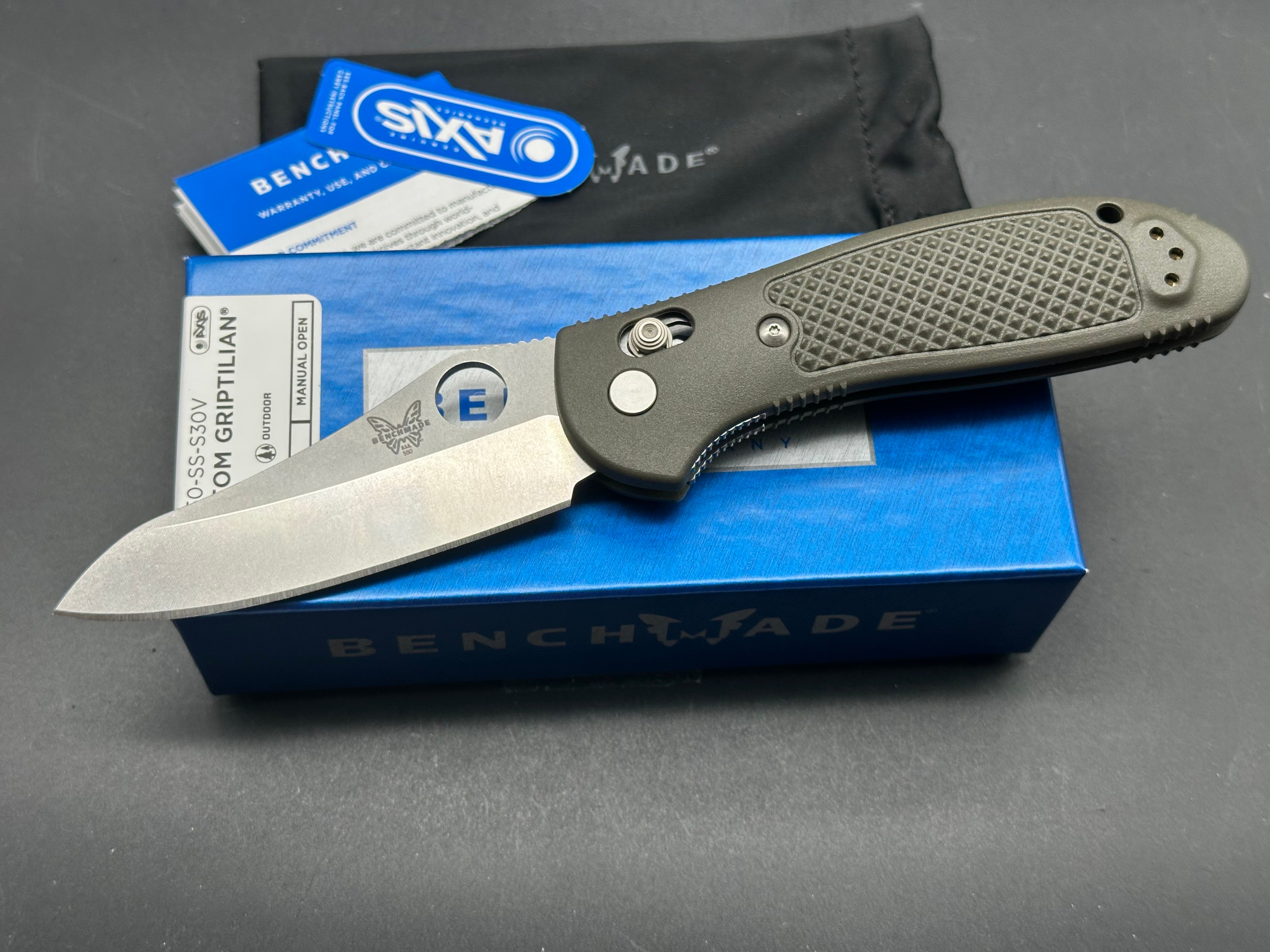Benchmade Griptilian Custom, 3.45" S30V Sheepsfoot Blade with OD Green GFN Handle
