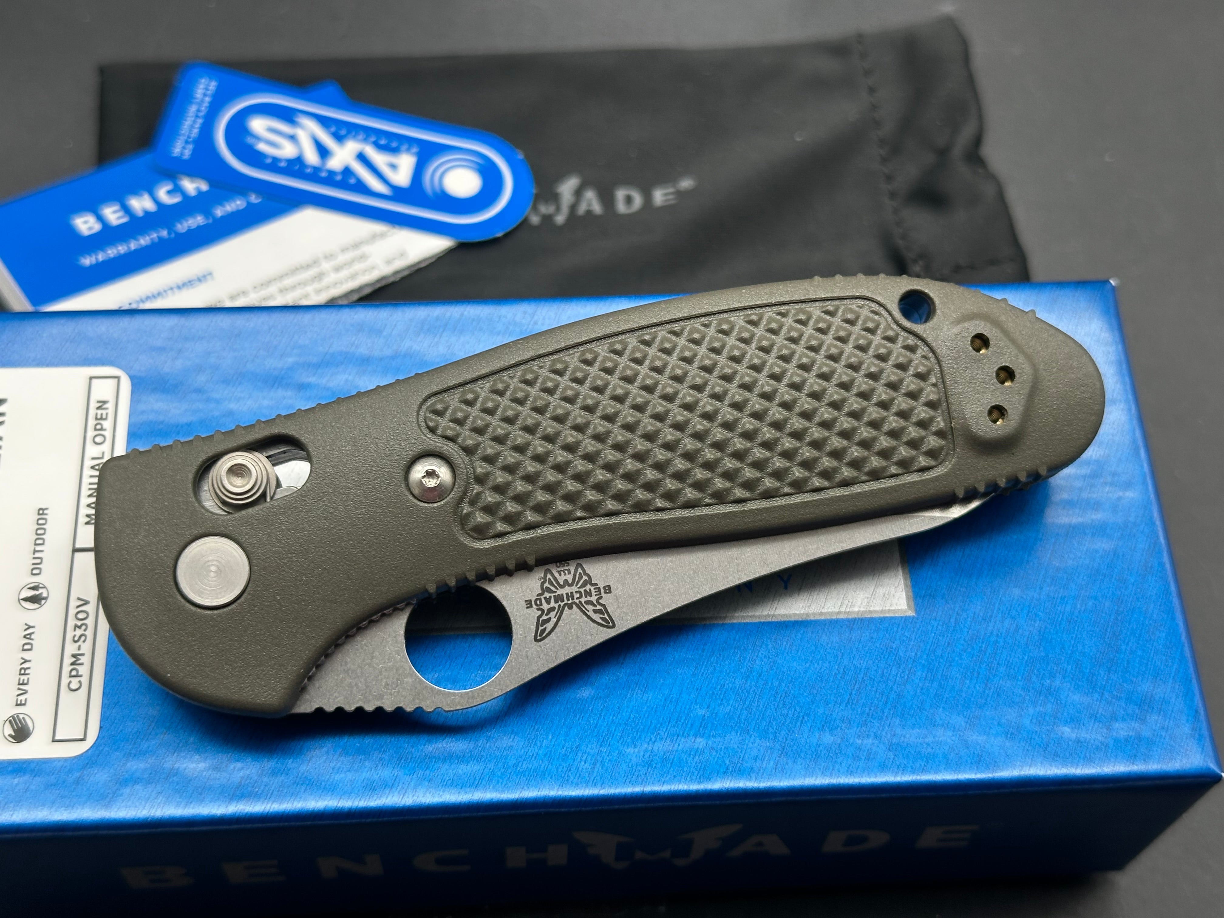 Benchmade Griptilian Custom, 3.45" S30V Sheepsfoot Blade with OD Green GFN Handle