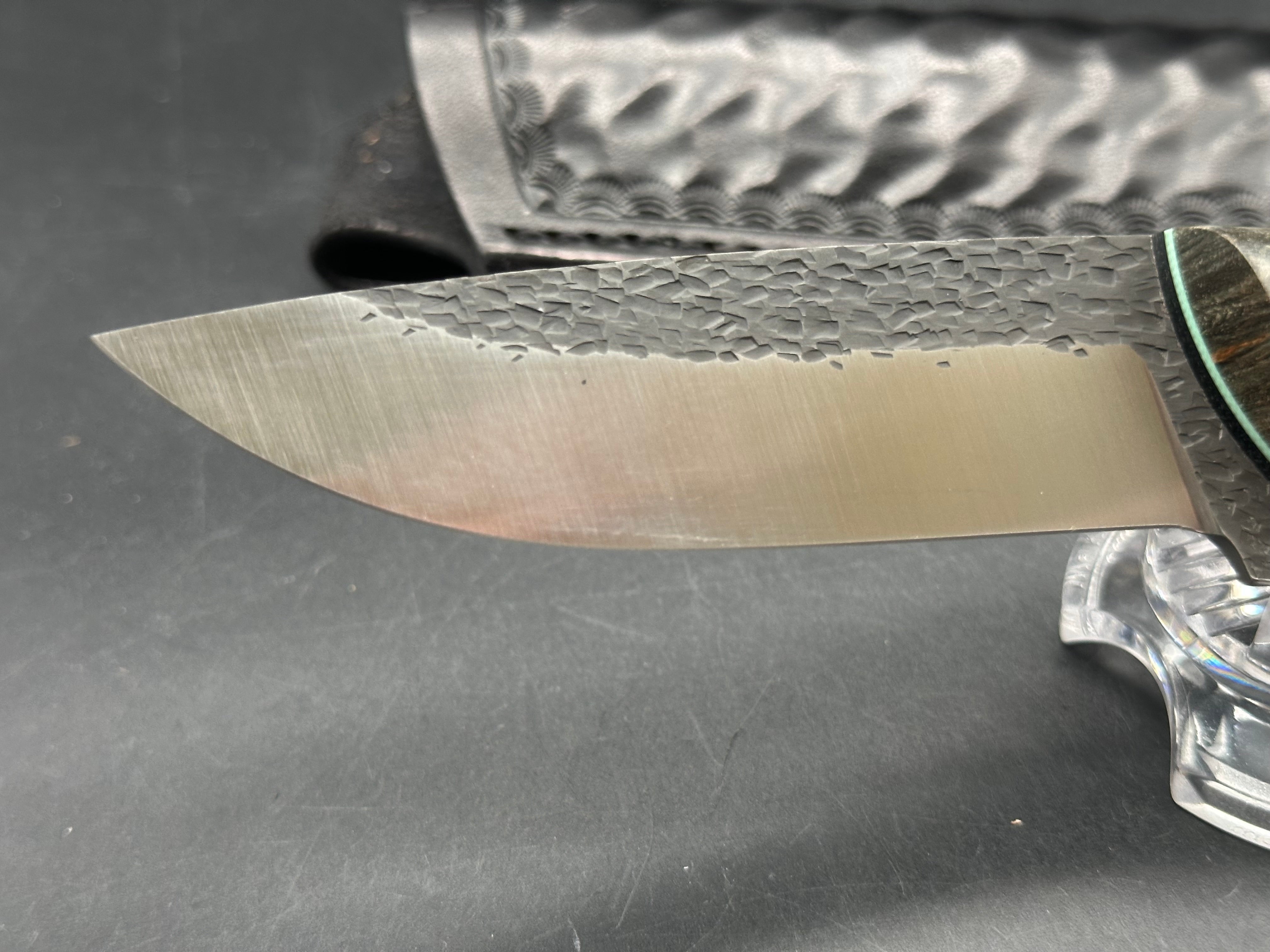 Warlander custom fixed blade knife by Amy Valurius
