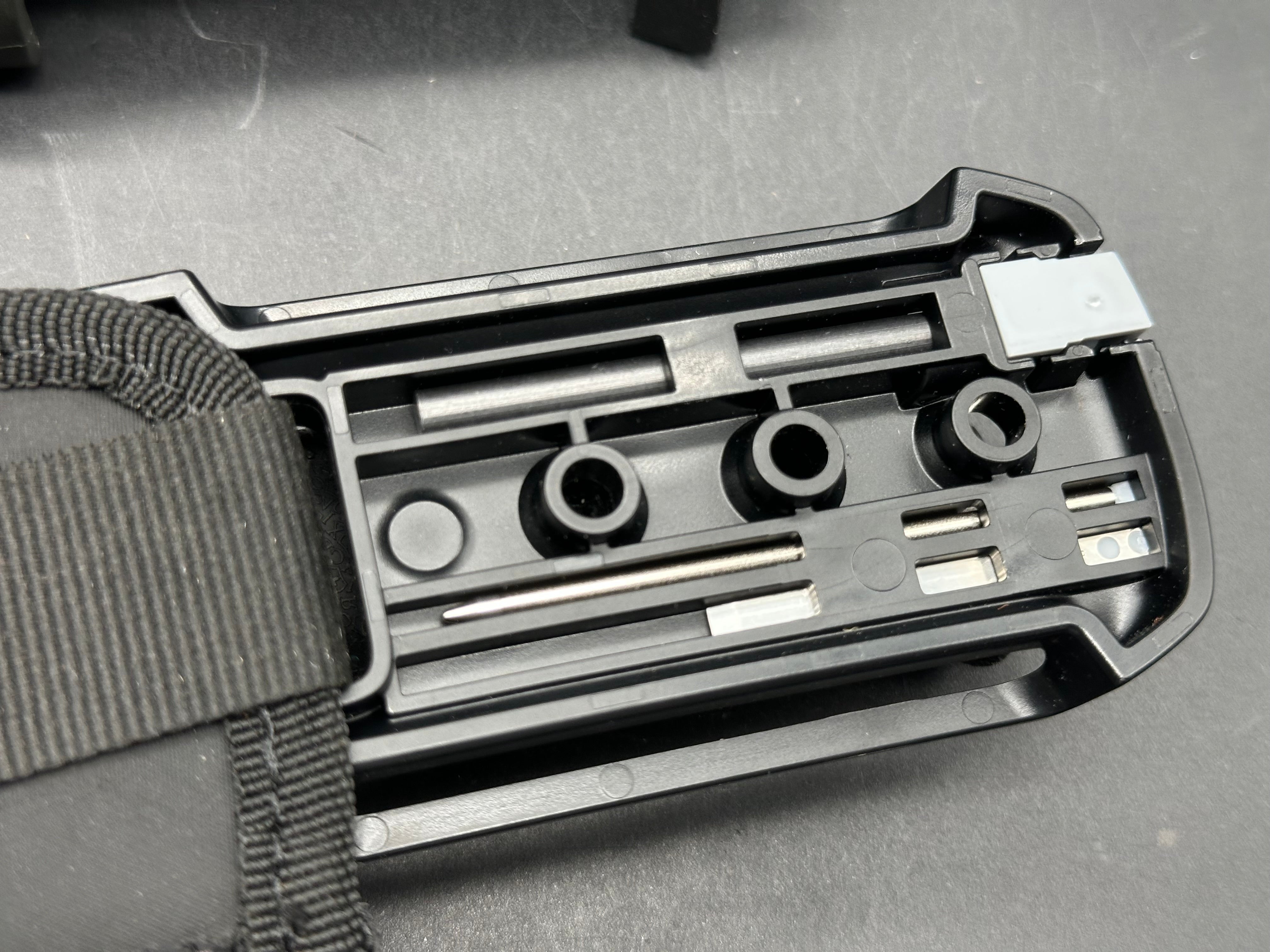 Victornox Ventures fixed blade knives (both knives are shown)