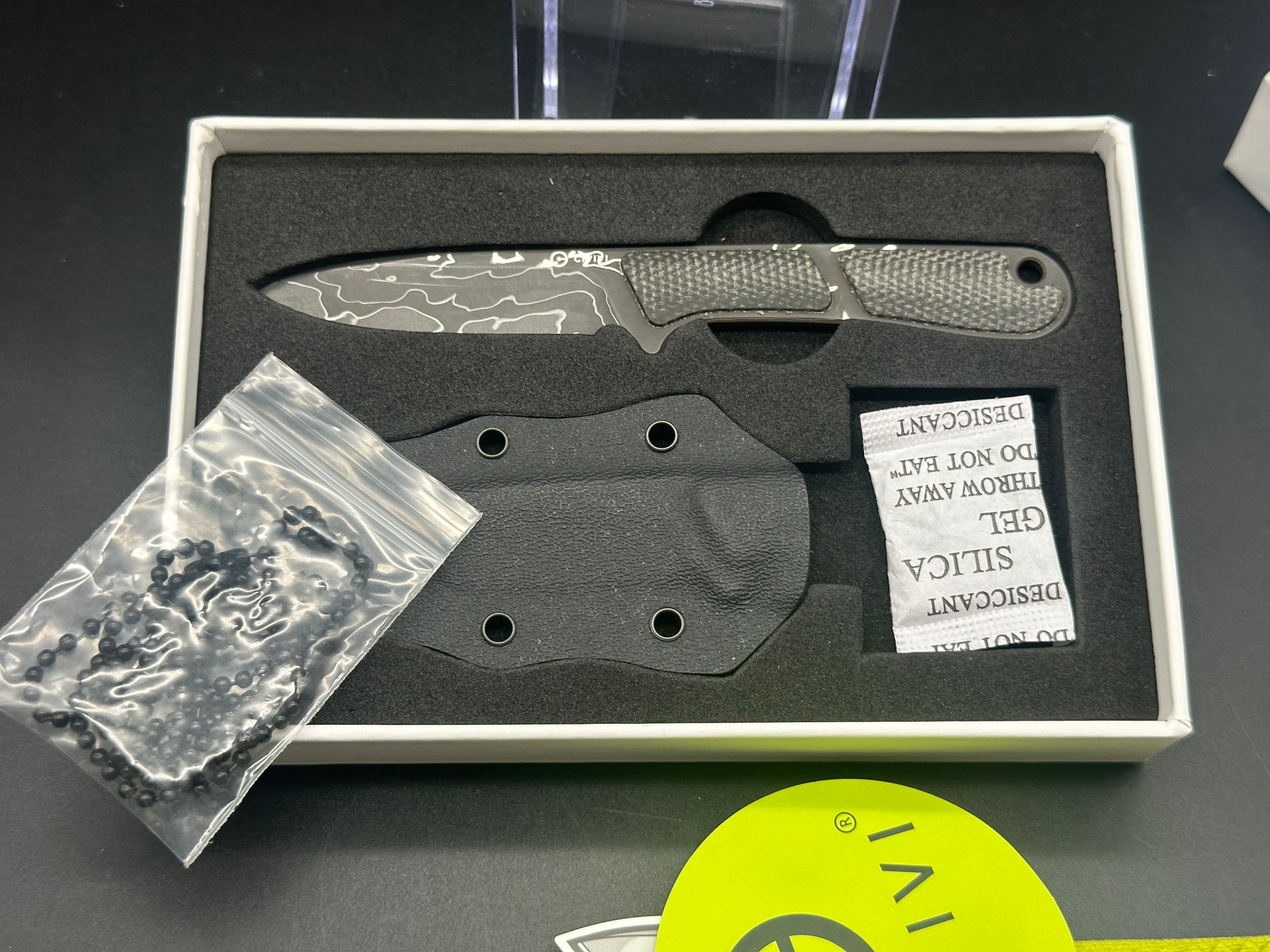 CIVIVI MINI ELEMENTUM FIXED BLADE KNIFE DARK GREEN CANVAS MICARTA HANDLE DAMASCUS DROP POINT