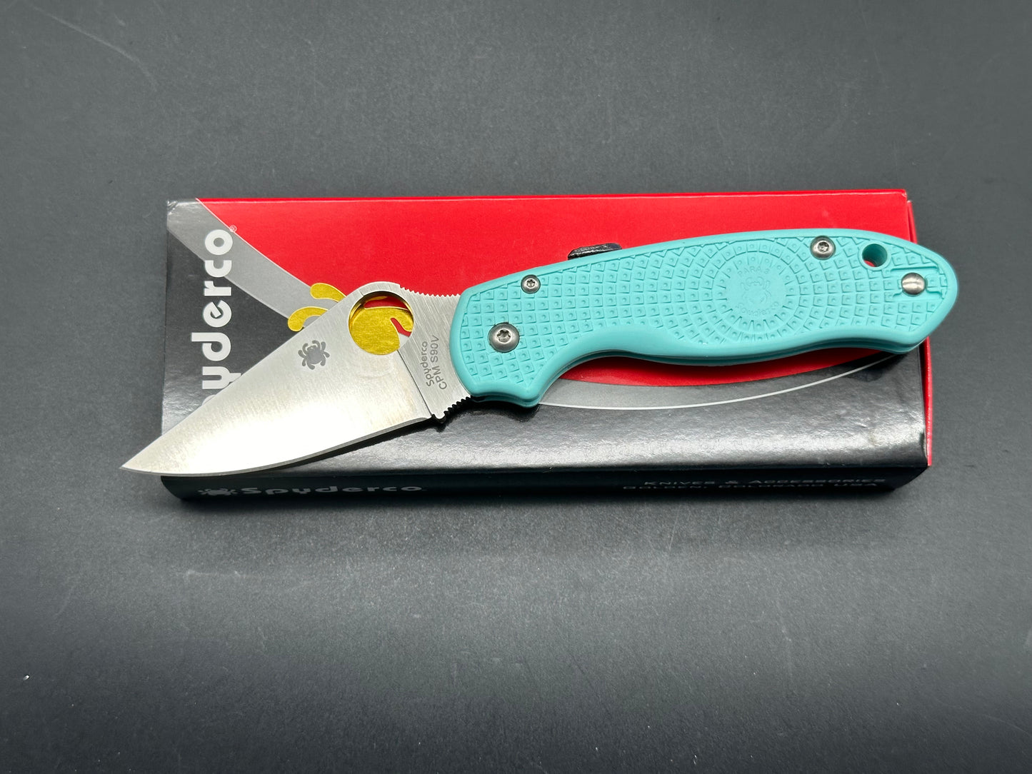 SPYDERCO PARA 3 LIGHTWEIGHT TEAL FRN CPM S90V