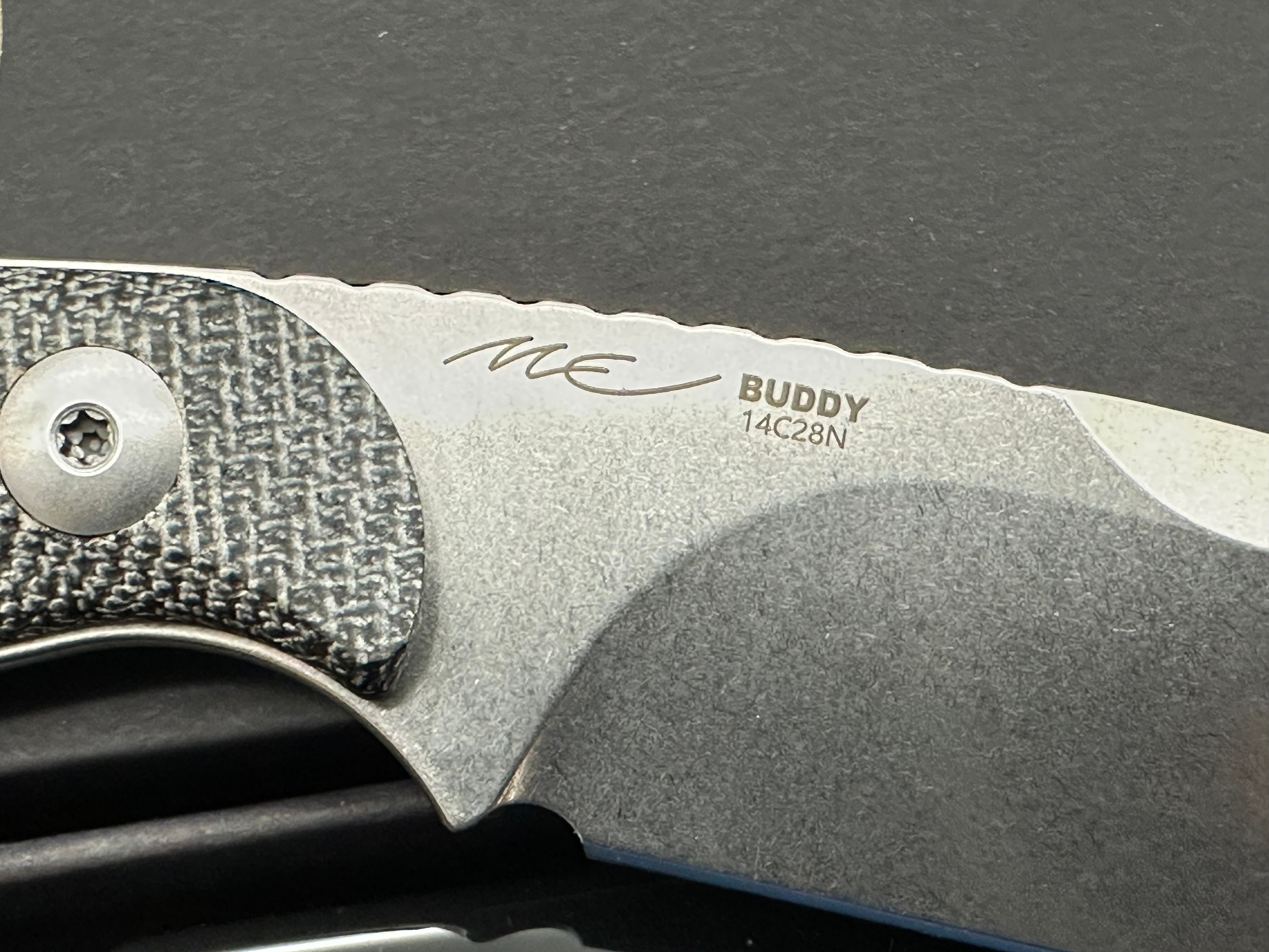 Kizer Buddy Stonewashed 14C28N Blade, Black Micarta Handles