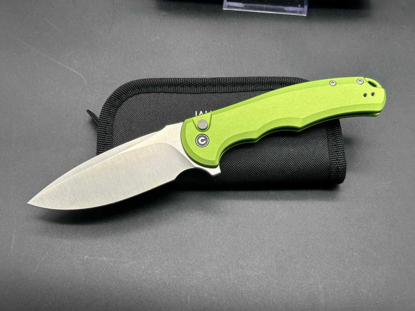 CIVIVI BUTTON LOCK PRAXIS LIME GREEN ALUMINUM HANDLE NITRO-V DROP POINT