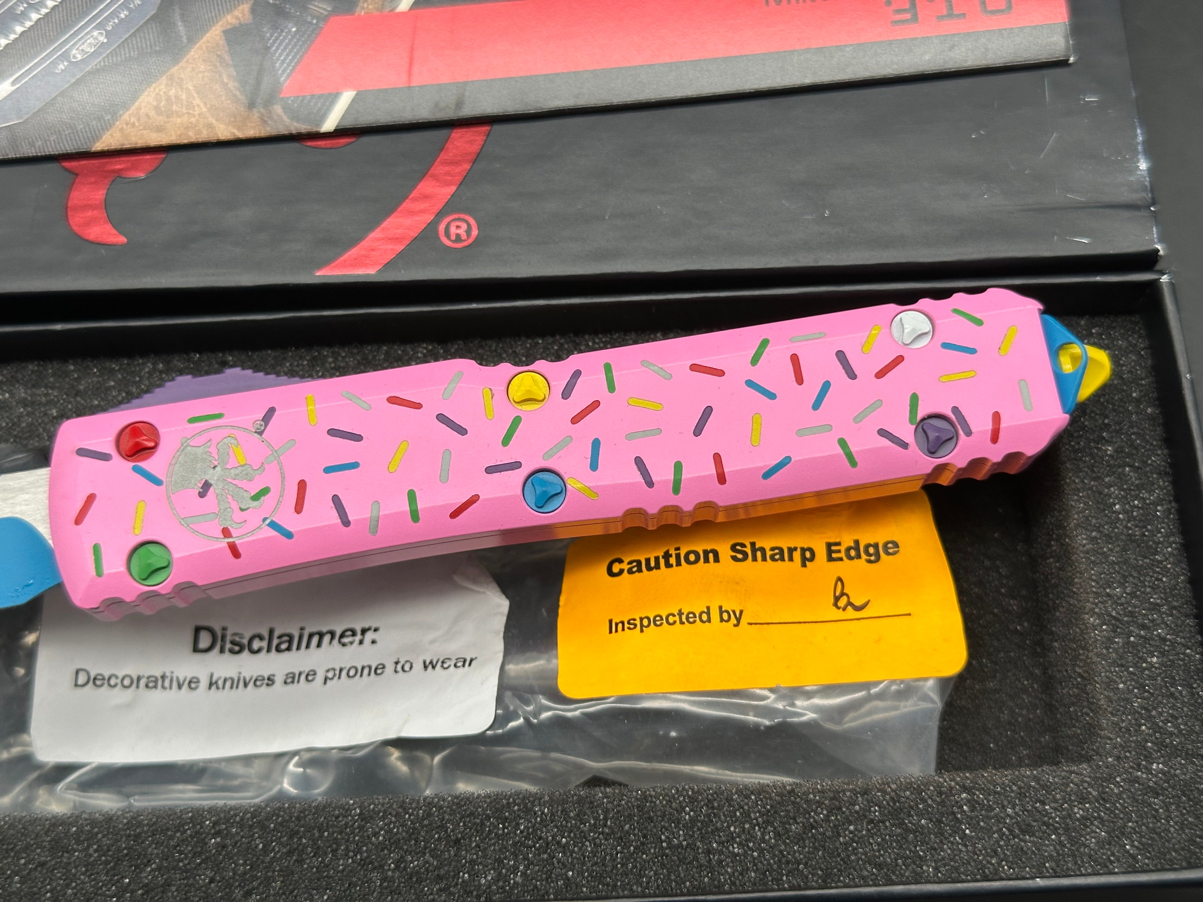Microtech Exclusive Dessert Warrior Donut Pink 3.4"