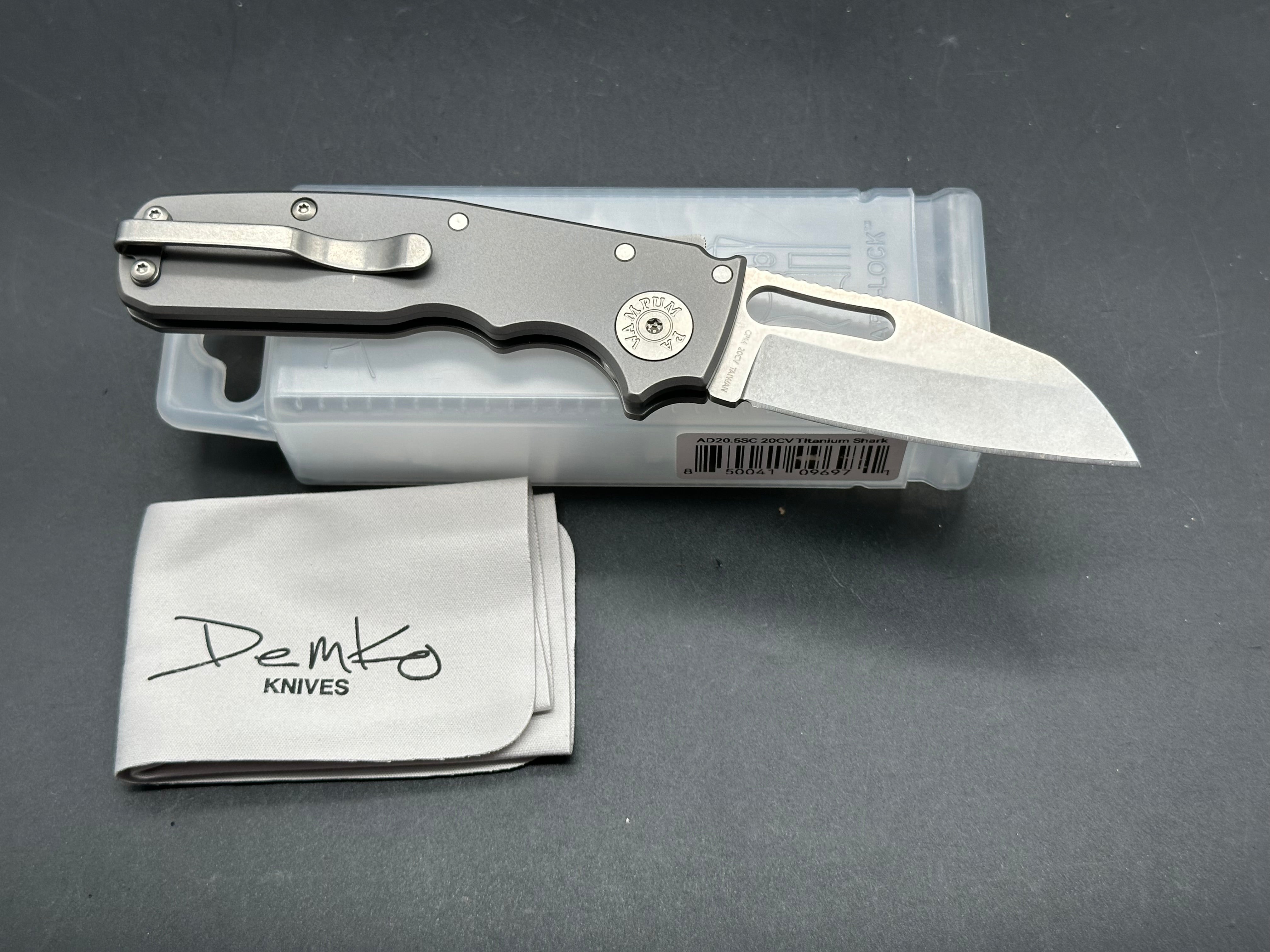 Demko Shark Cub Titanium