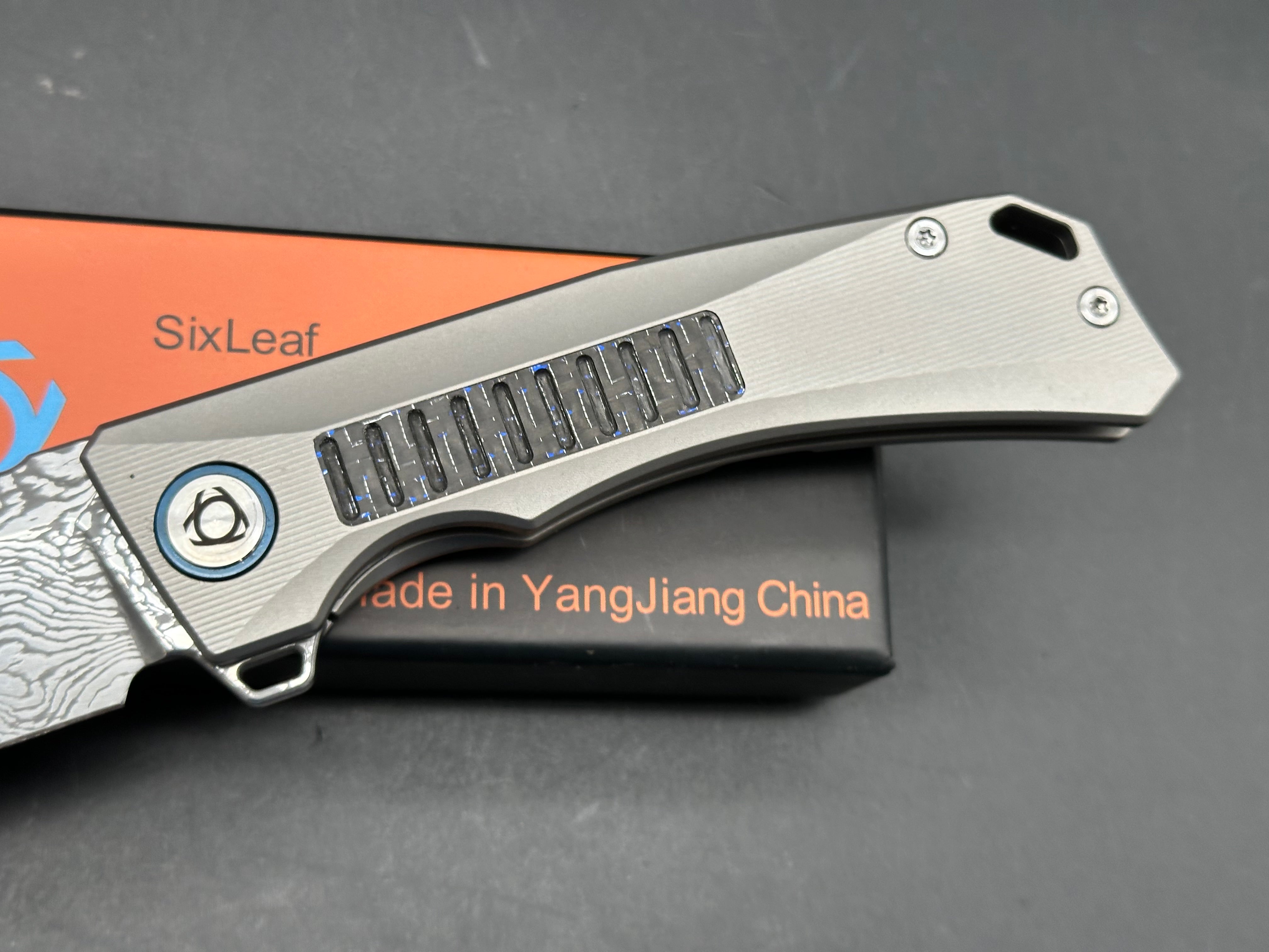 Sixleaf SL-31 Titanium/CF Handle