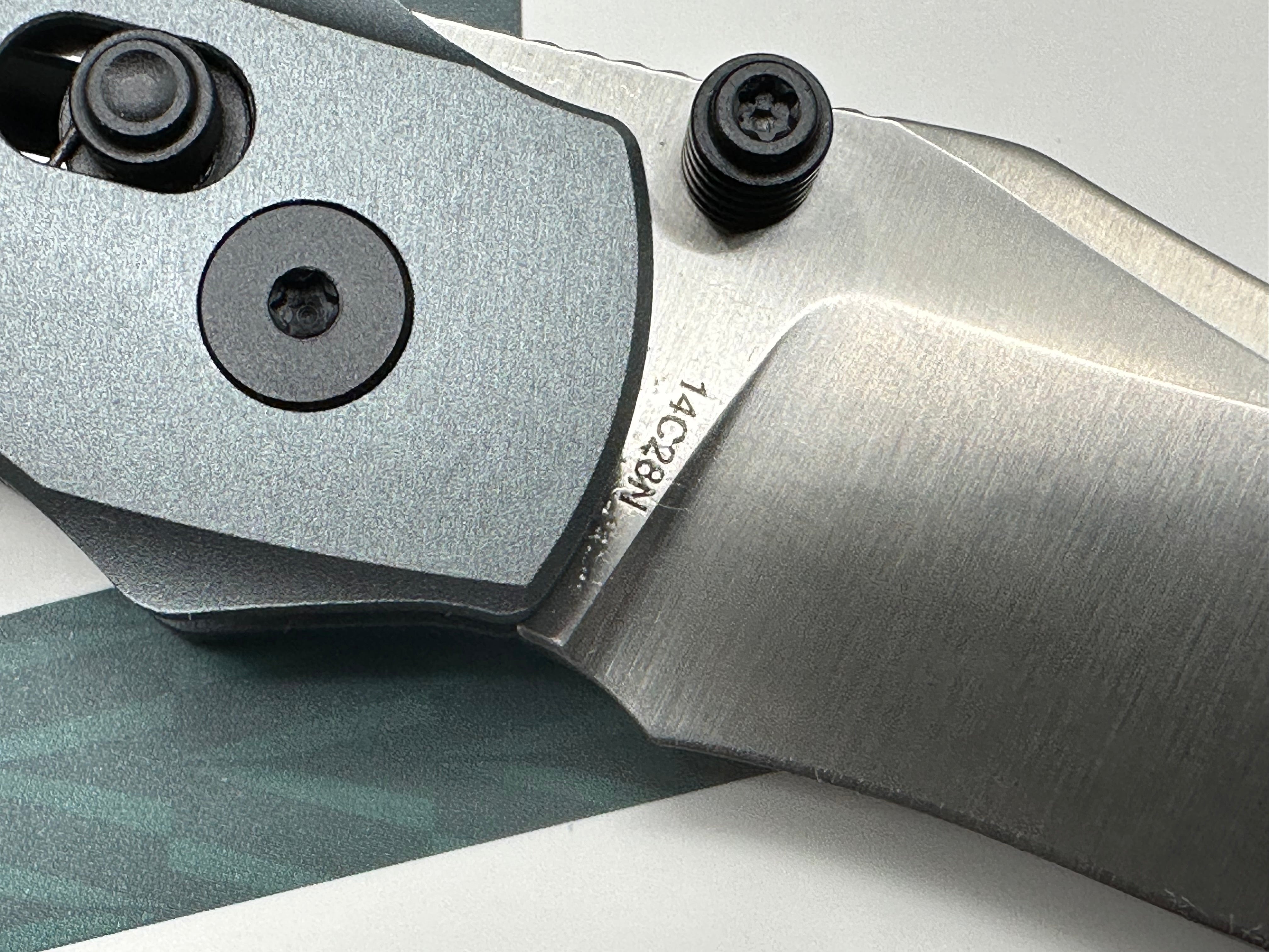 Molsect Shuttle Grey Aluminum handle - 14C28N CROSSBAR LOCK