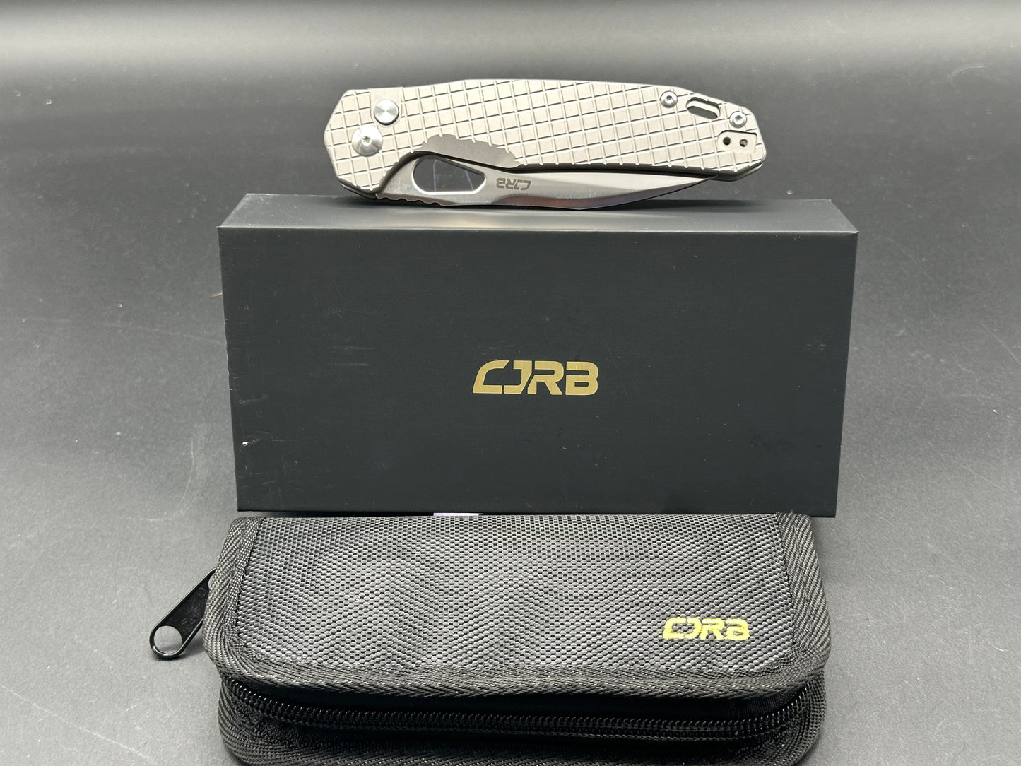 CJRB Frack, Titanium Frag handle, S90V satin