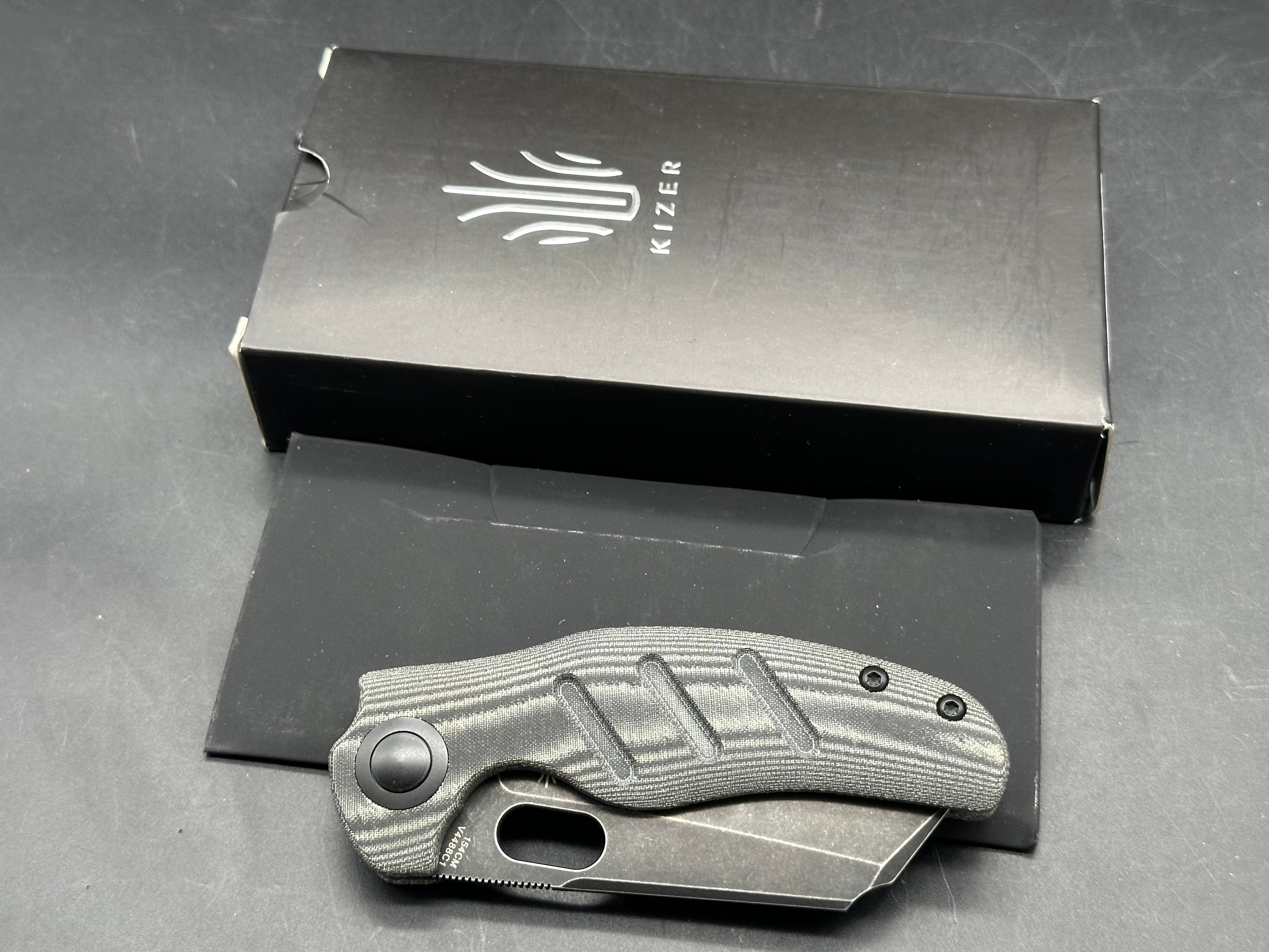 Kizer sheepdog micarta scales 154CM blade