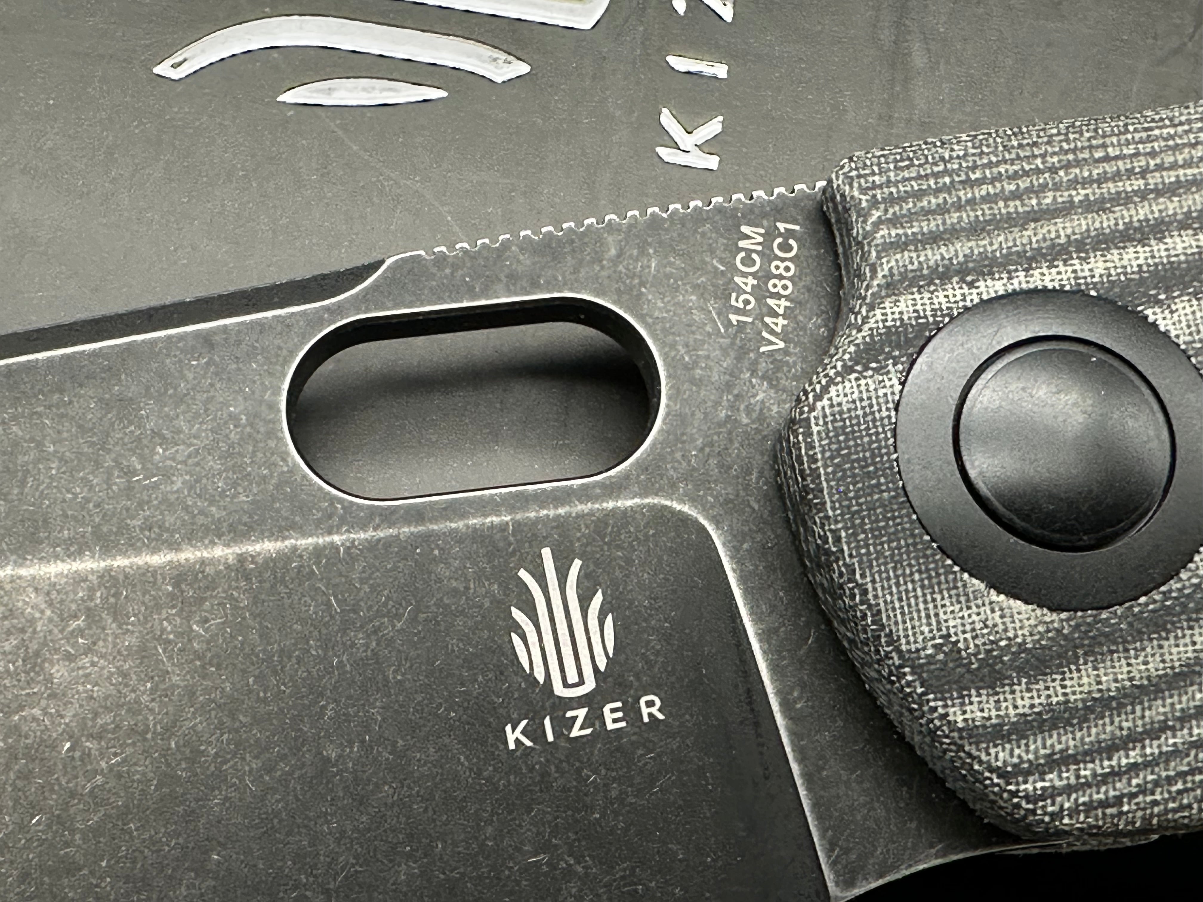 Kizer sheepdog micarta scales 154CM blade