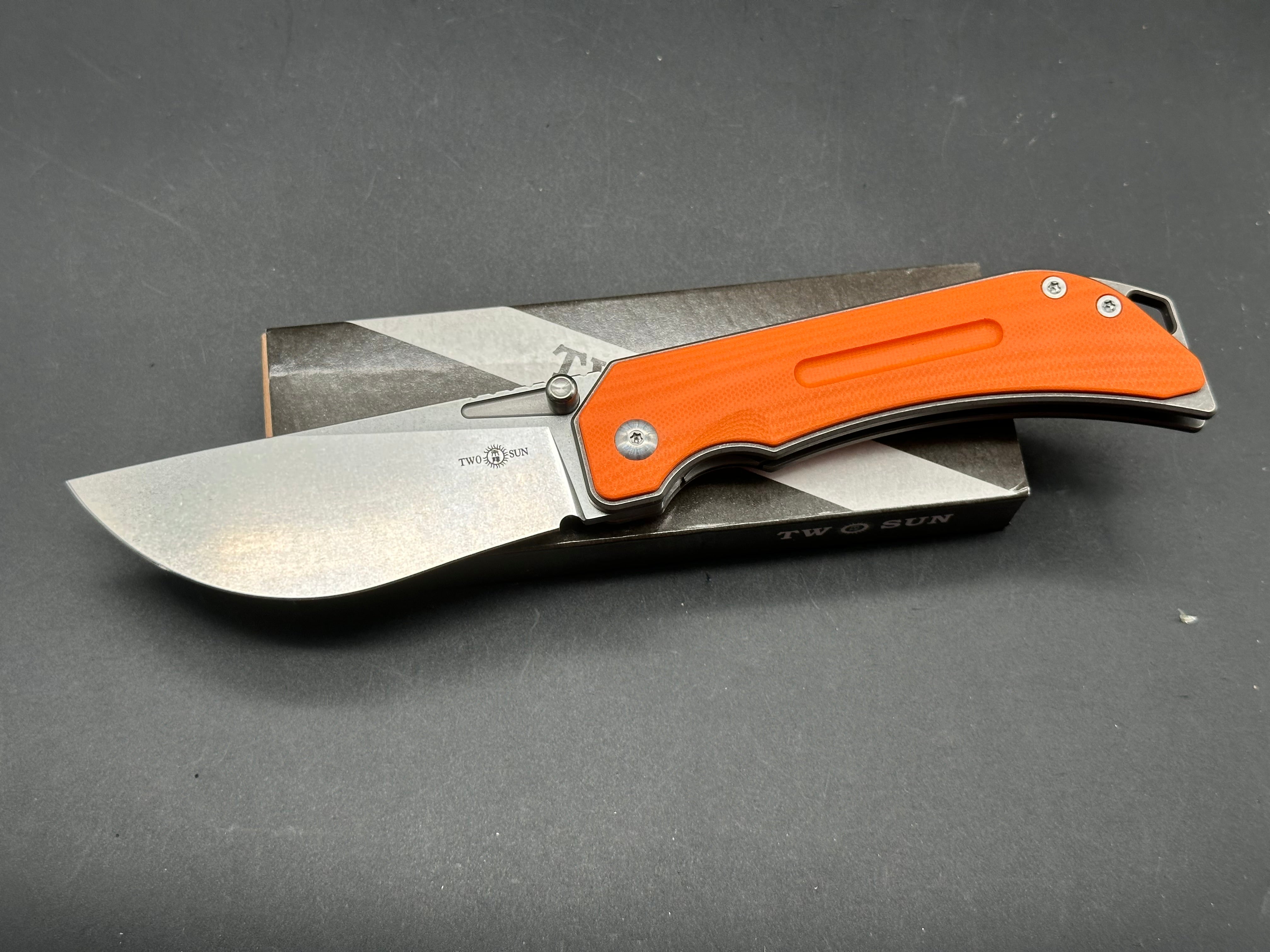 TWOSUN FOLDING KNIFE ORANGE TITANIUM/G10 HANDLE 14C28N PLAIN EDGE TS472 14C28N